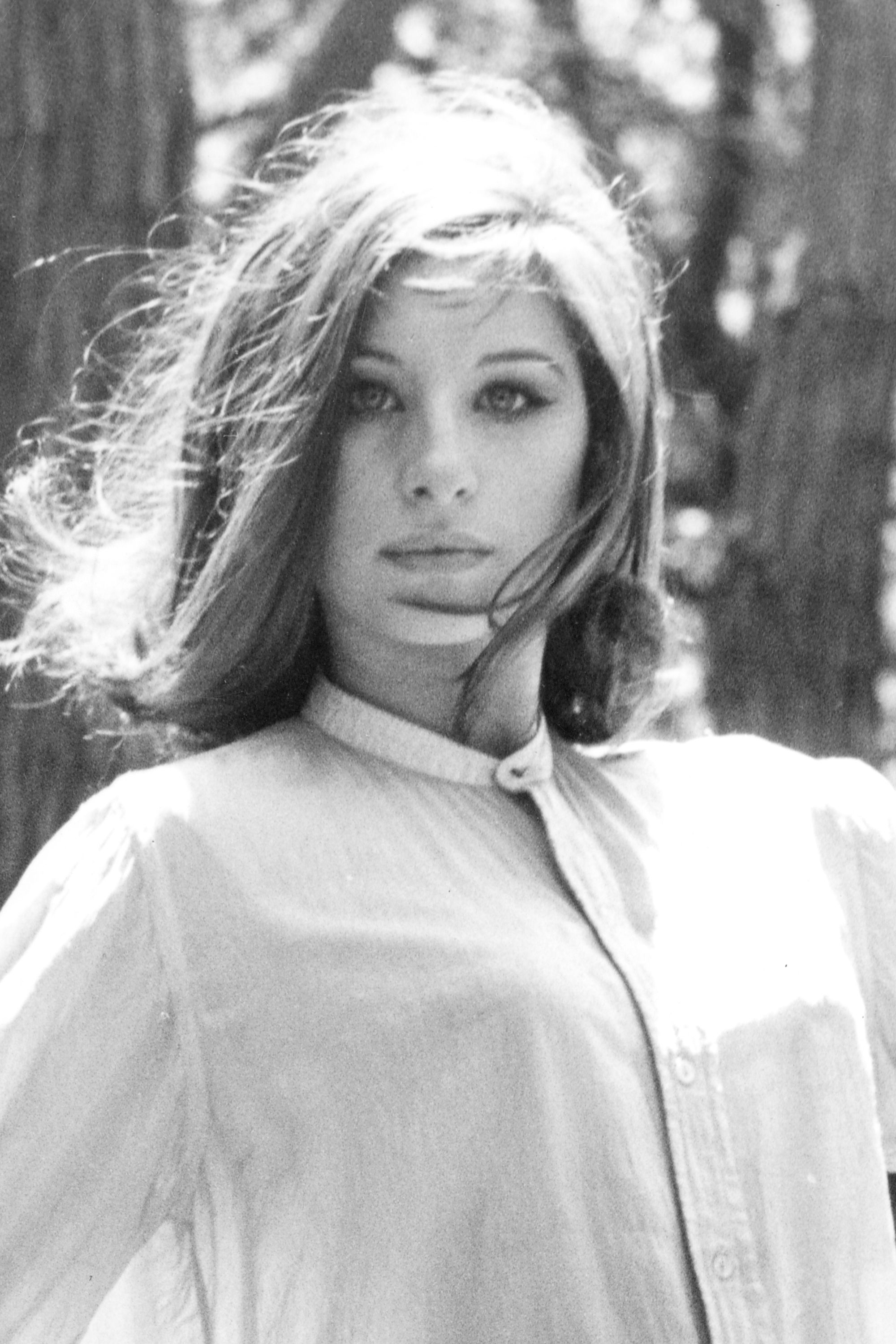 Barbra Streisand, Birthday photos, Talented actress, Music legend, 2000x3000 HD Phone