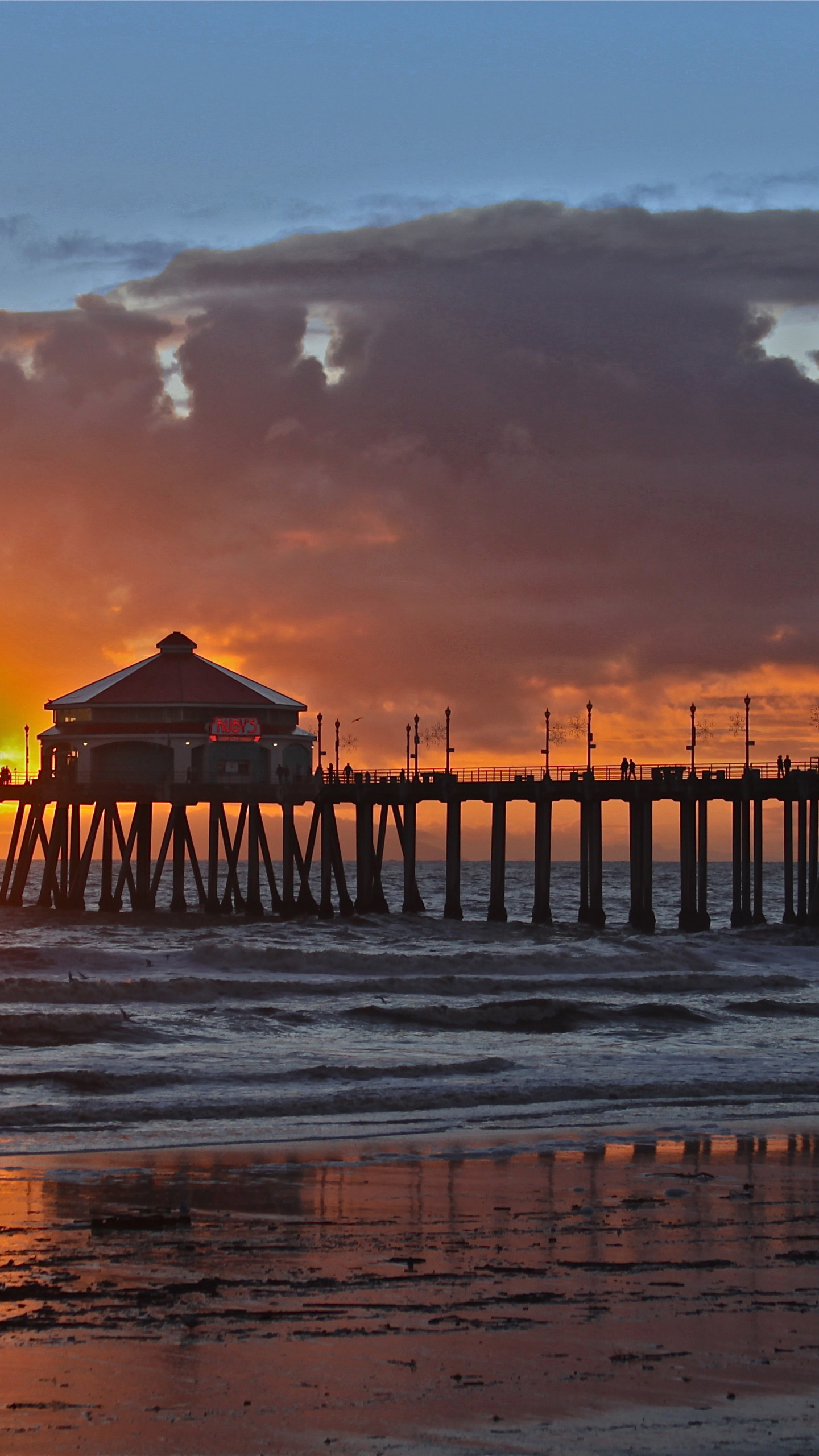 Huntington Beach, Rubys diner, Sunset, California, 1440x2560 HD Phone