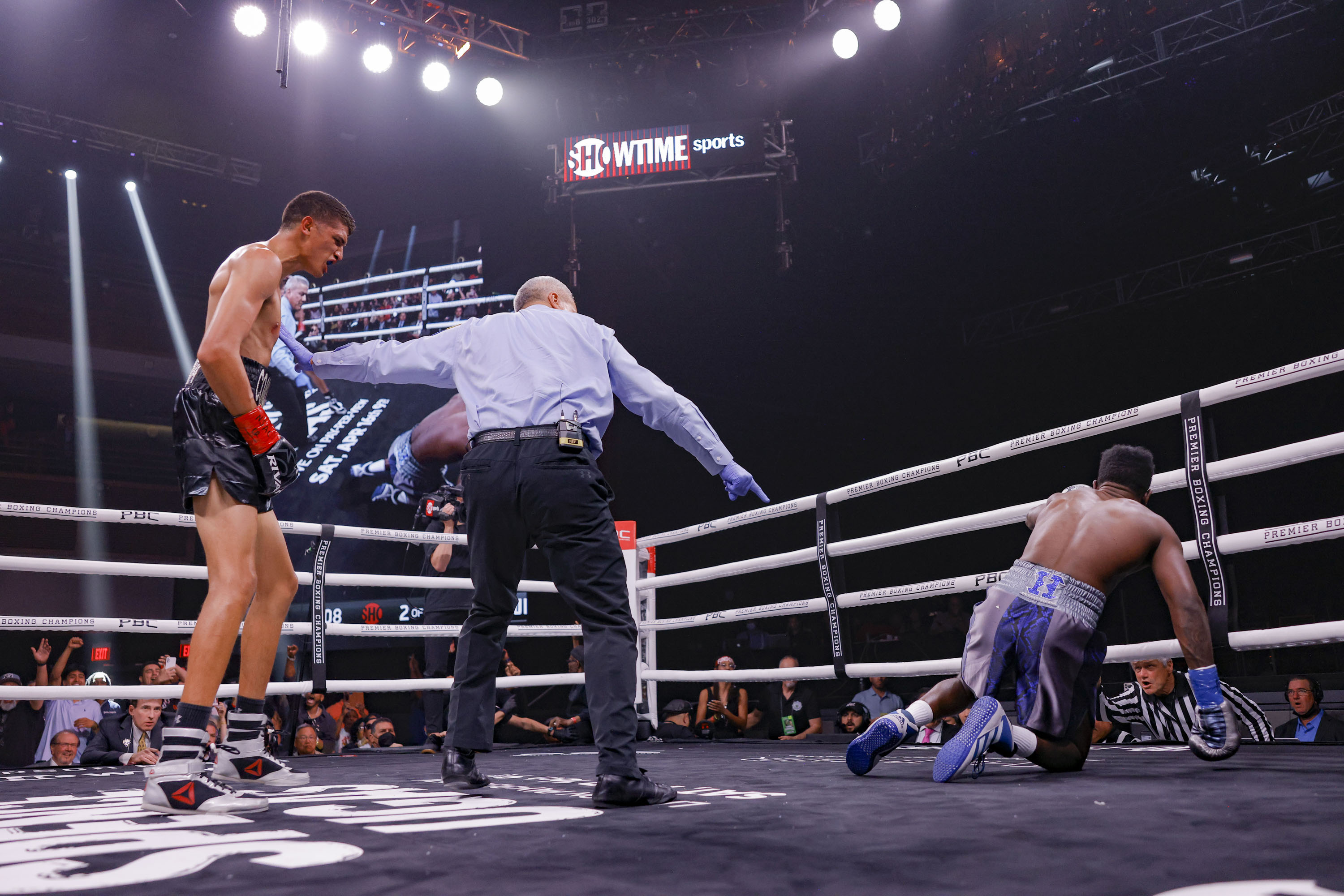 Sebastian Fundora, Lubin stoppage, Boxing triumph, Rising star, 3000x2010 HD Desktop