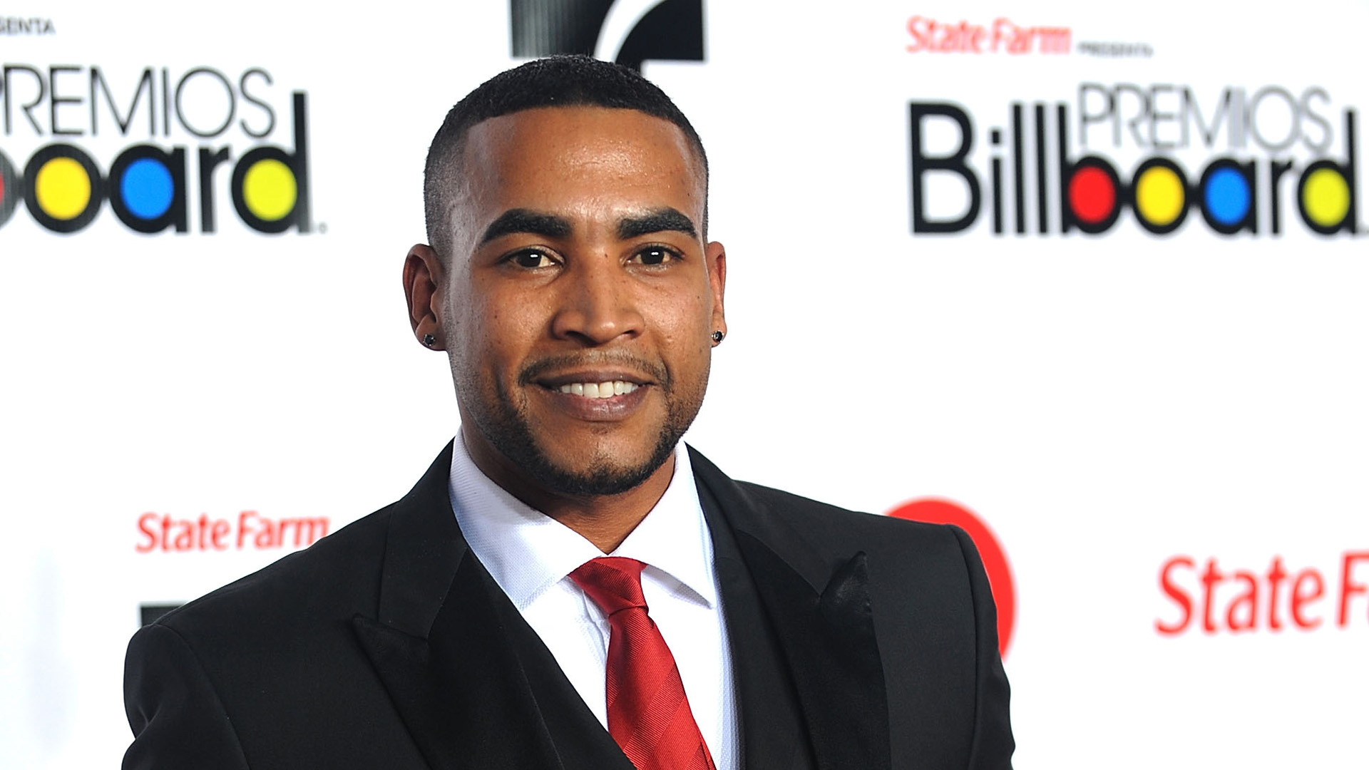 Don Omar, Explanation of not including song, 1920x1080 Full HD Desktop