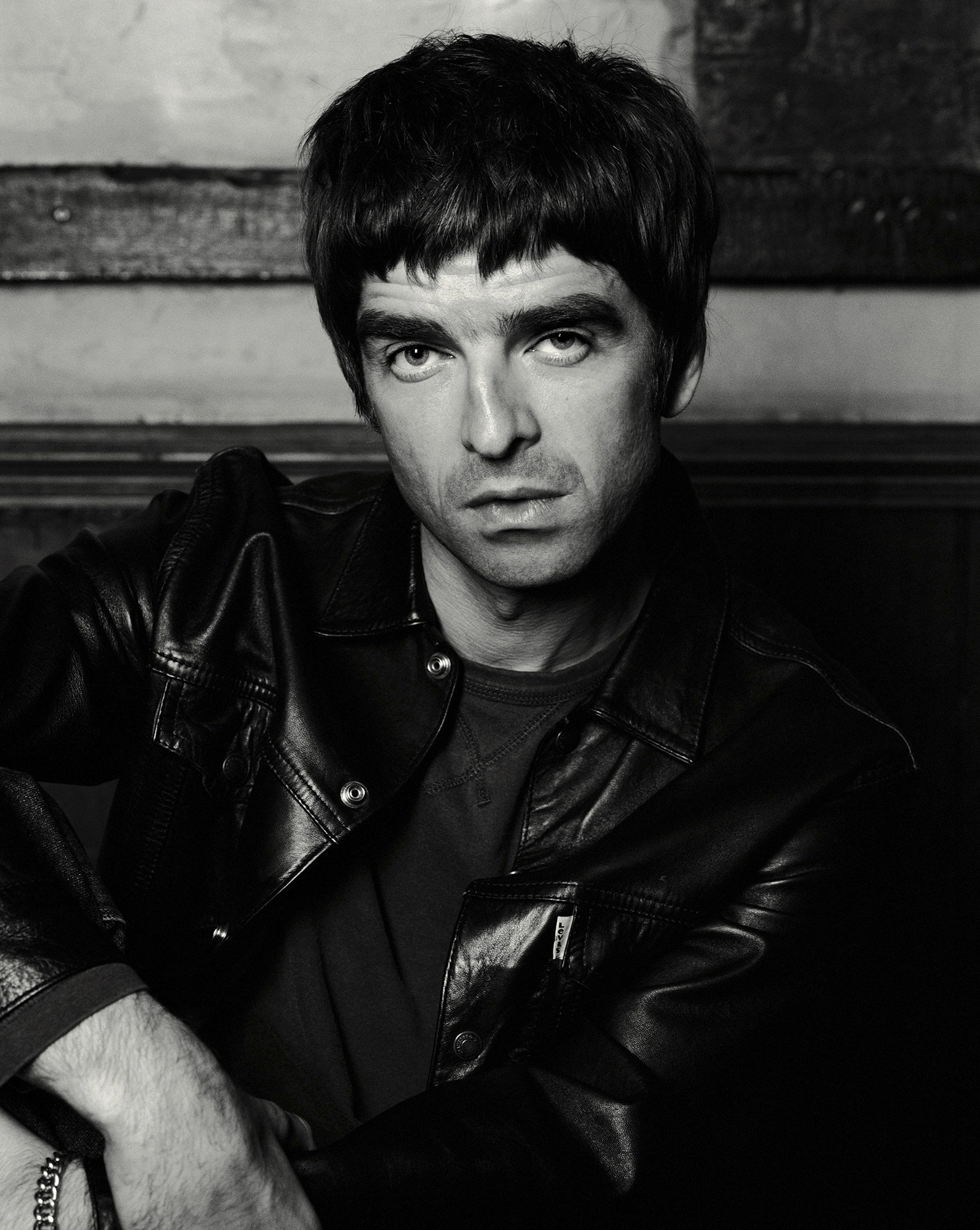 Noel Gallagher, Oasis (Band) Wallpaper, 1600x2000 HD Phone