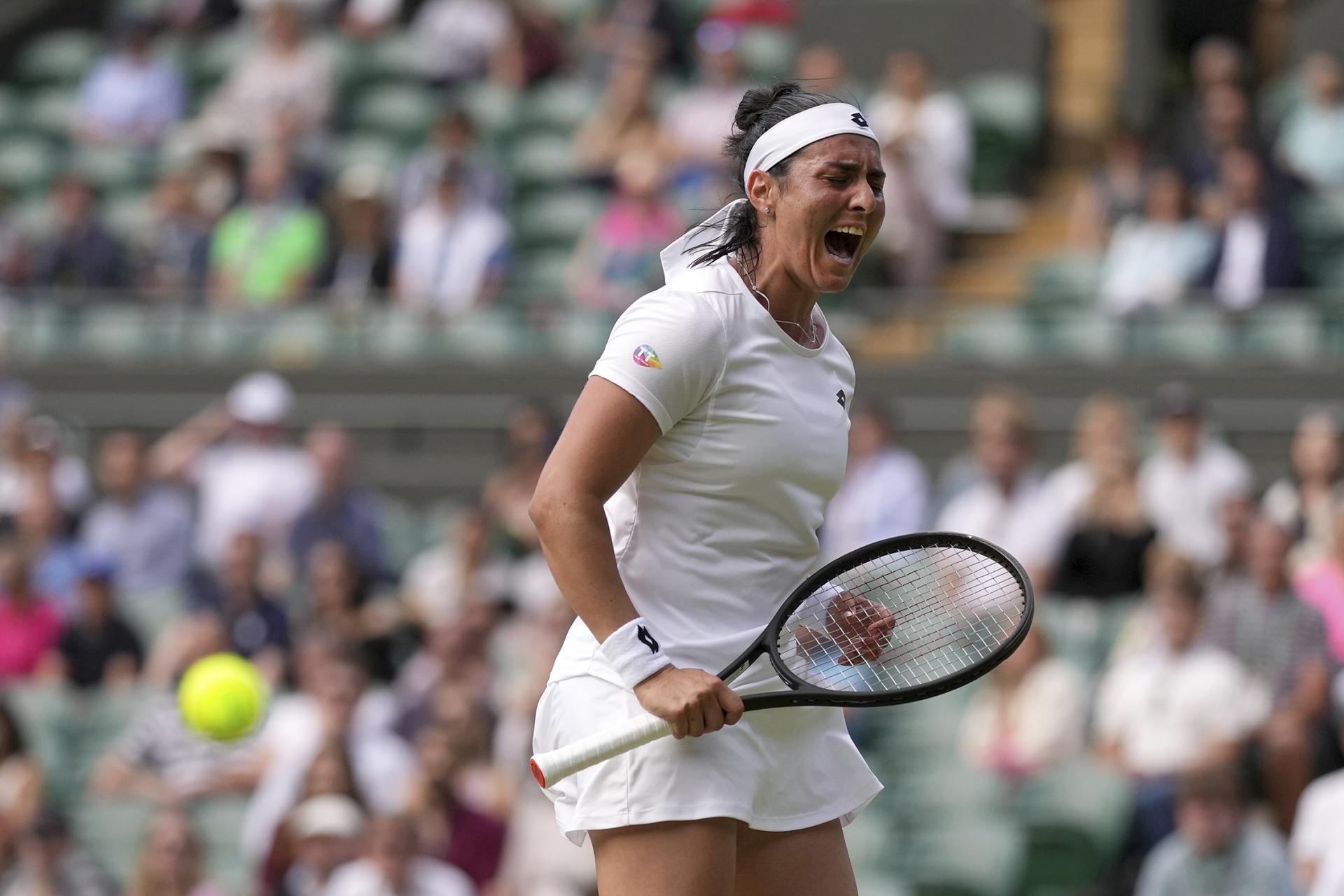 Ons Jabeur, Wimbledon goal, Elise Mertens, 1920x1280 HD Desktop