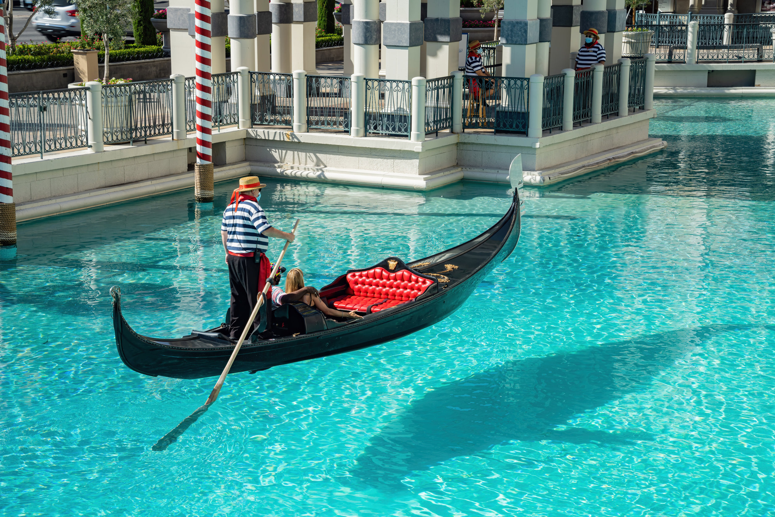 Venetian gondola, Pricing details, Tips and tricks, Authentic adventure, 2510x1680 HD Desktop