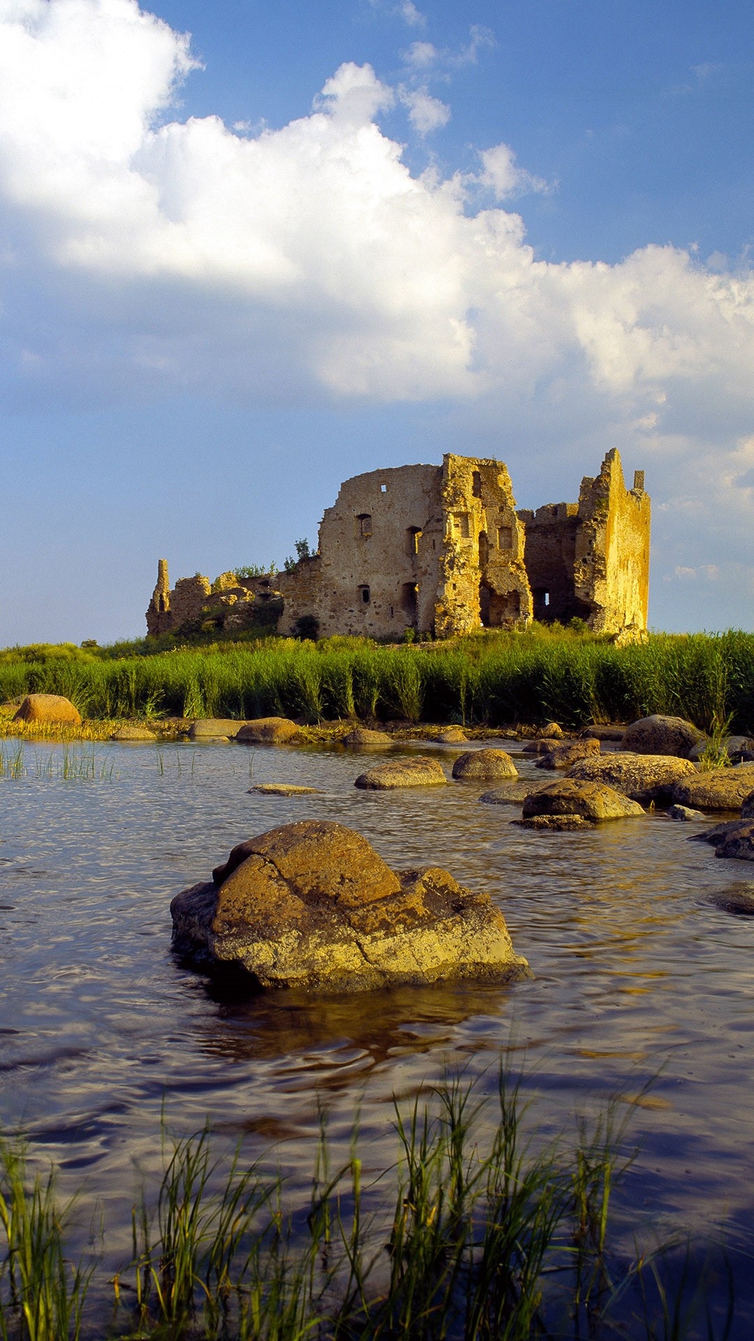 Ruins of Toolse Order Castle, Haljala Parish, Lne-Viru County, 1080x1920 Full HD Phone