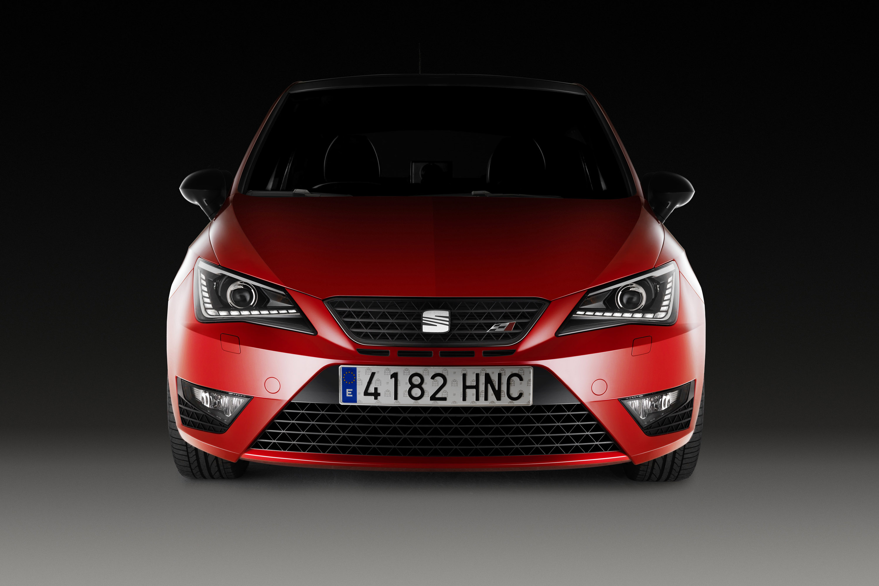 Seat Ibiza Cupra, HD picture of seat Ibiza, Model 2013, Sporty design, 3000x2000 HD Desktop