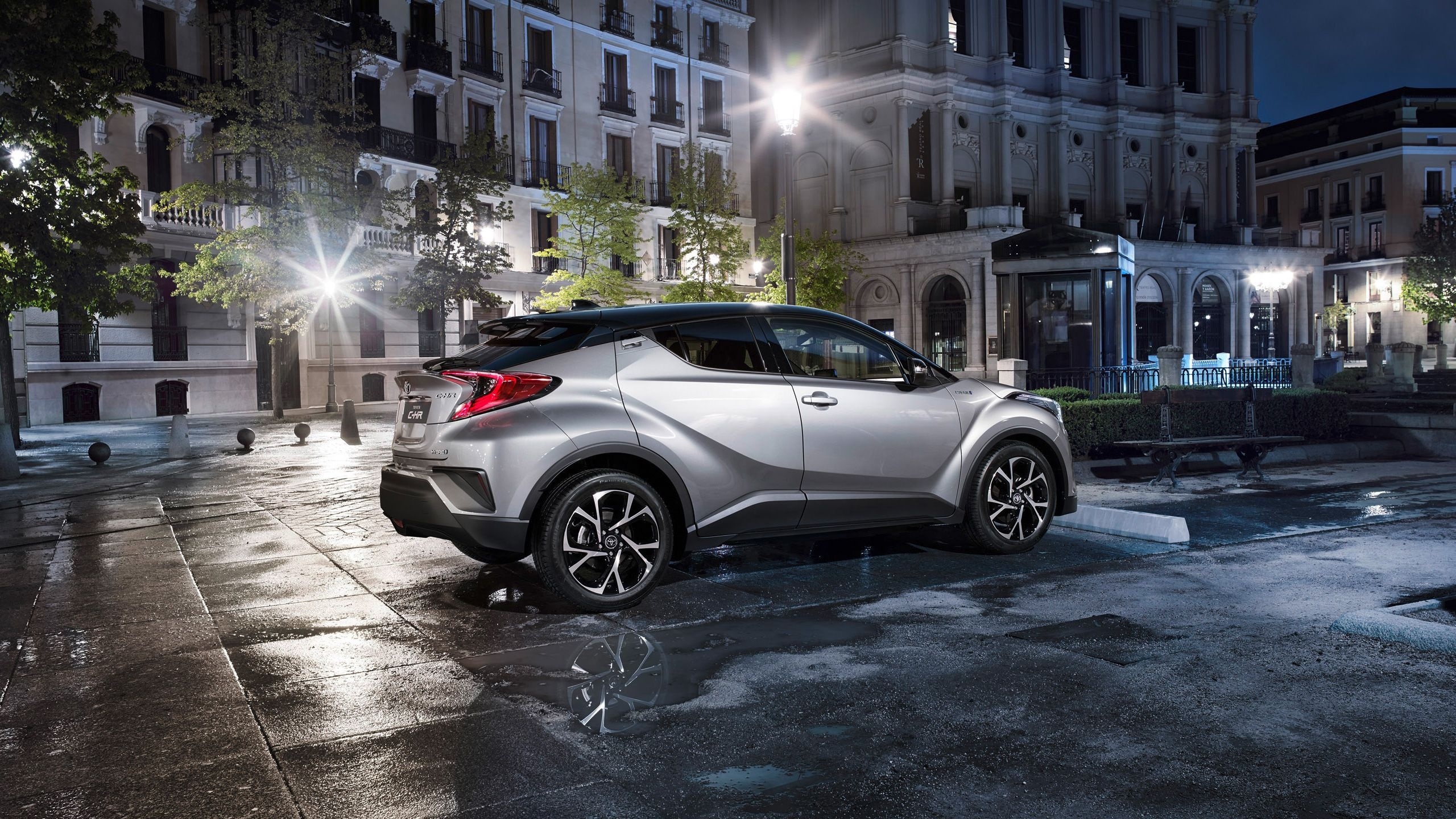 Toyota C-HR, Captivating design, Dynamic performance, Top-tier features, 2560x1440 HD Desktop