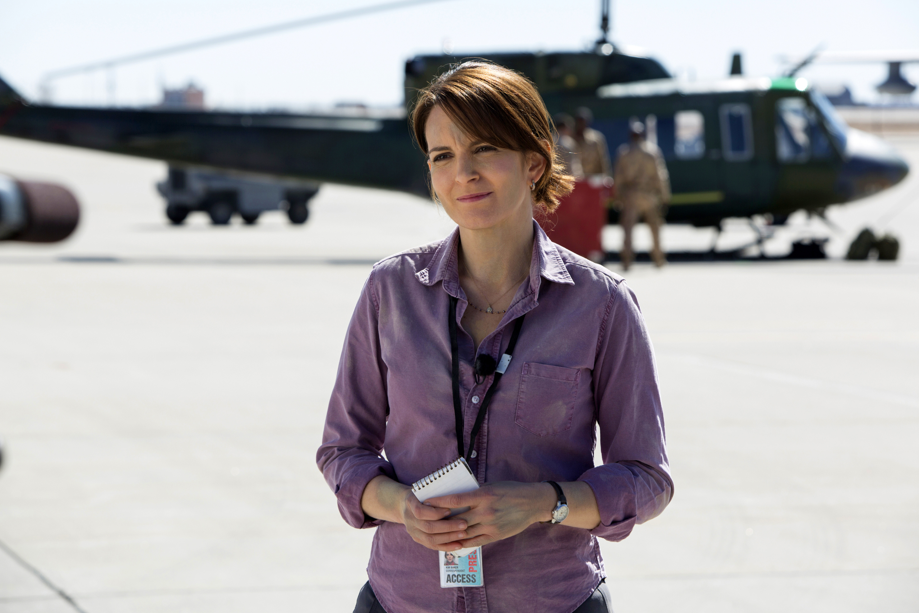 Whiskey Tango Foxtrot, Review, Tina Fey, War correspondent, 3000x2000 HD Desktop