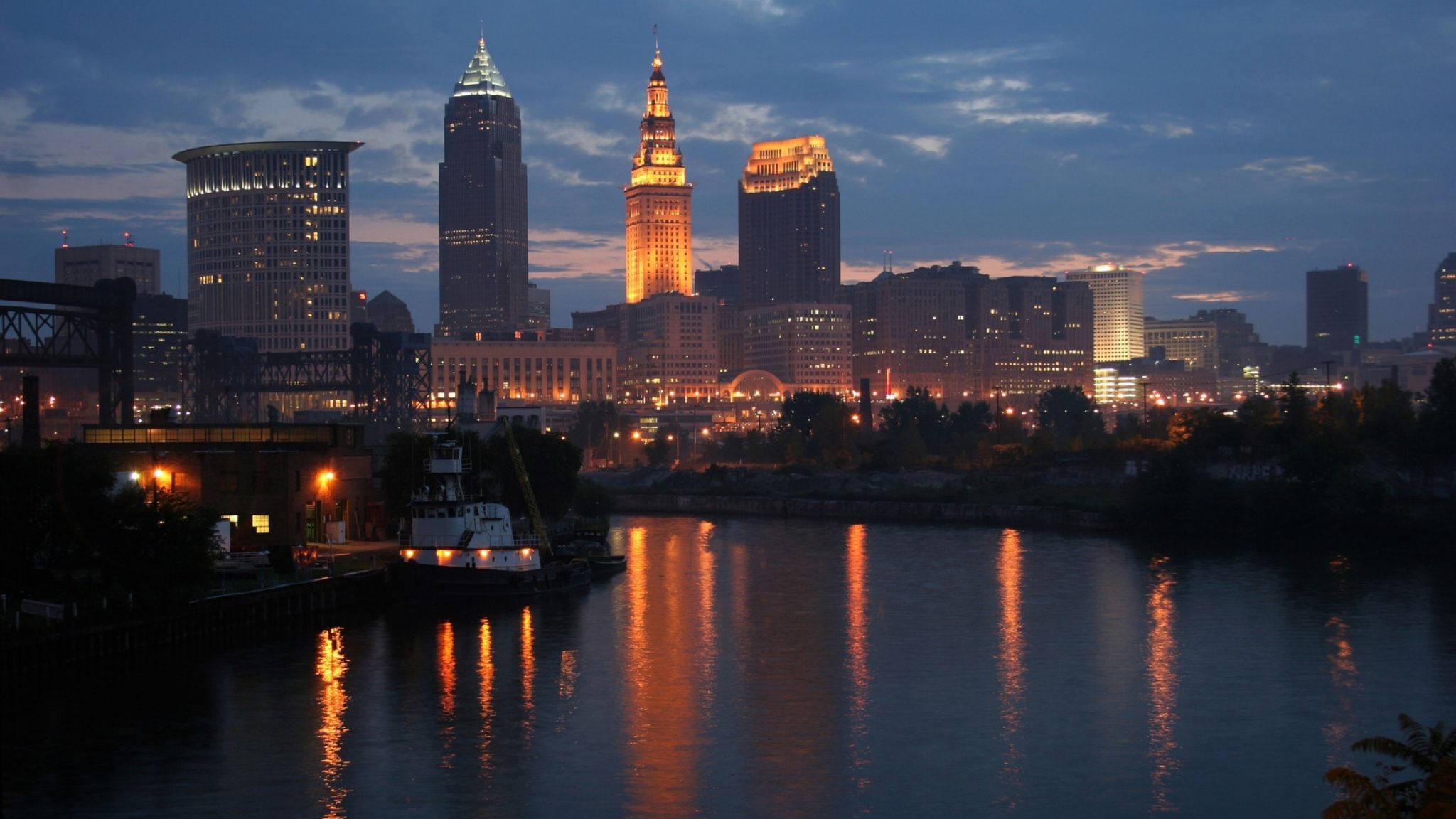 Cleveland skyline, Urban wallpapers, Cityscape views, Skyline beauty, 2050x1160 HD Desktop