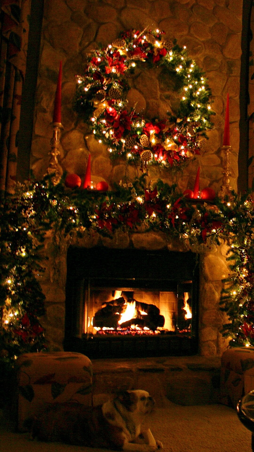 Wreath, Christmas Fireplace Wallpaper, 1080x1920 Full HD Phone