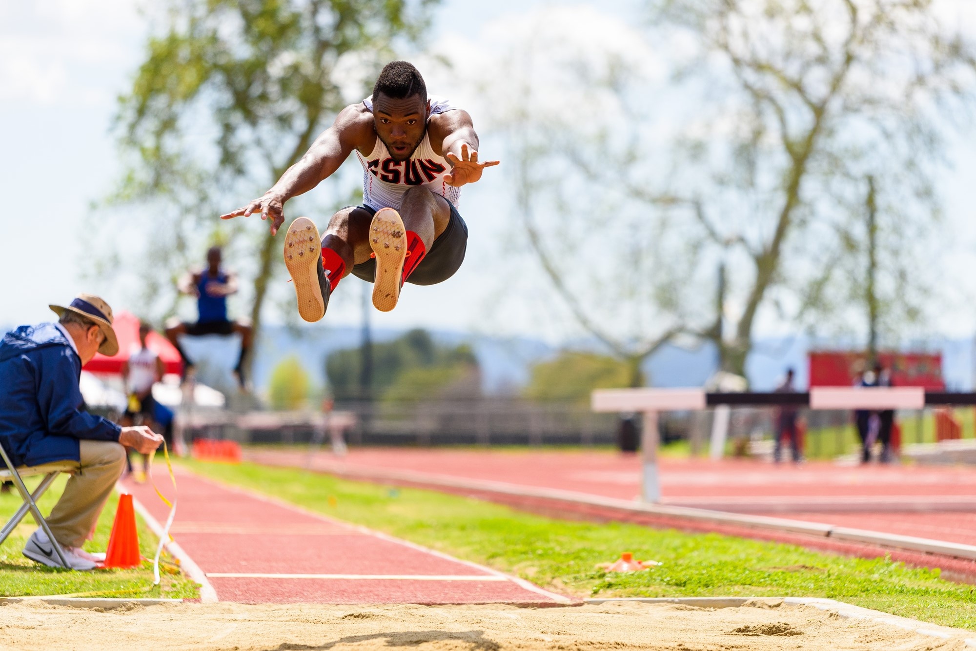 Javari Fairclough, Long Jump Wallpaper, 2000x1340 HD Desktop