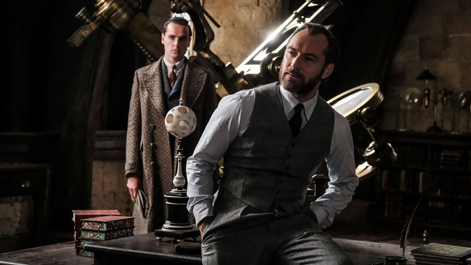 Jude Law, Albus Dumbledore, Fantastic Beasts 2, Desktop wallpaper, 1920x1080 Full HD Desktop