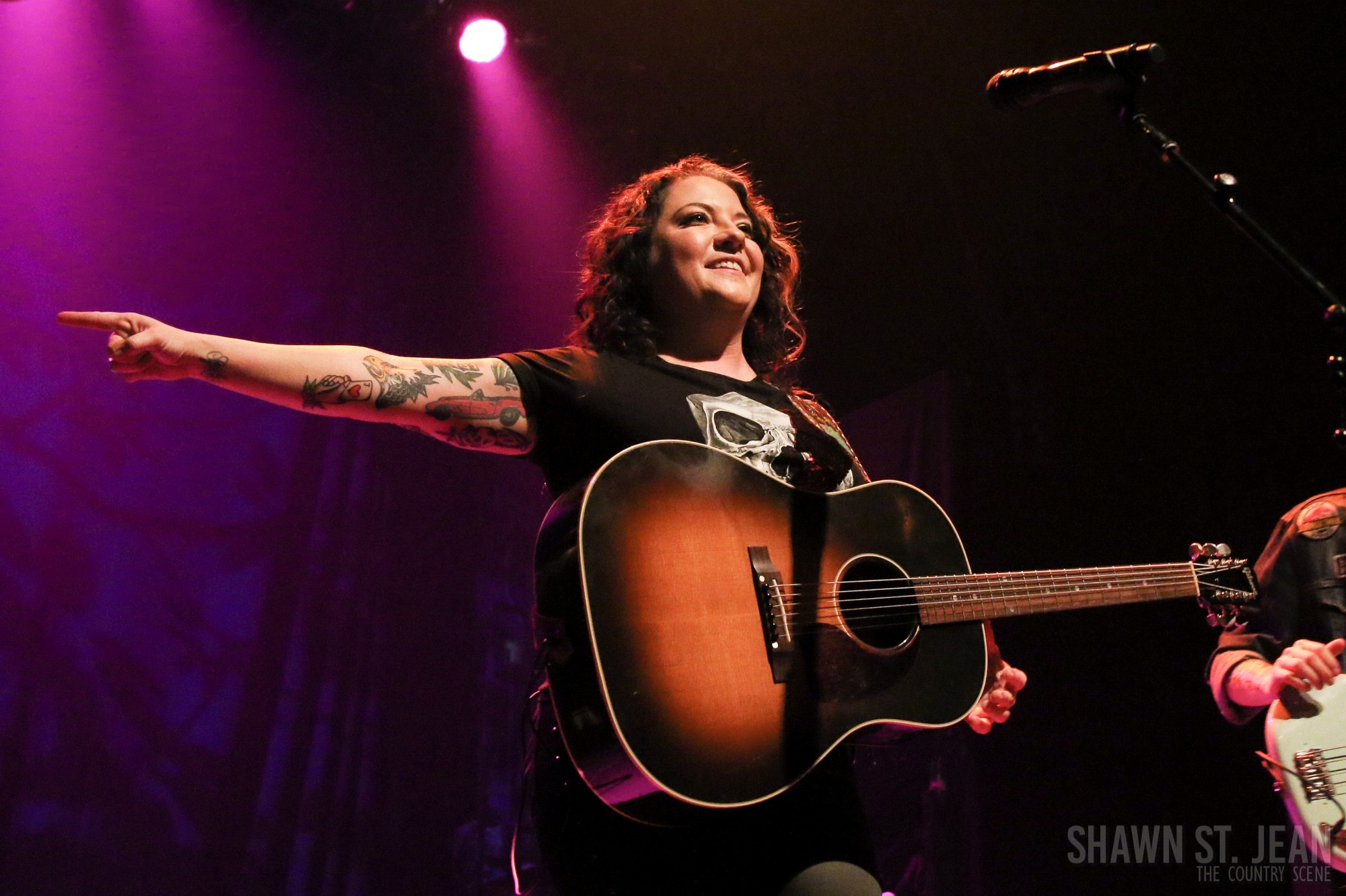 Ashley McBryde Archives 2000x1340