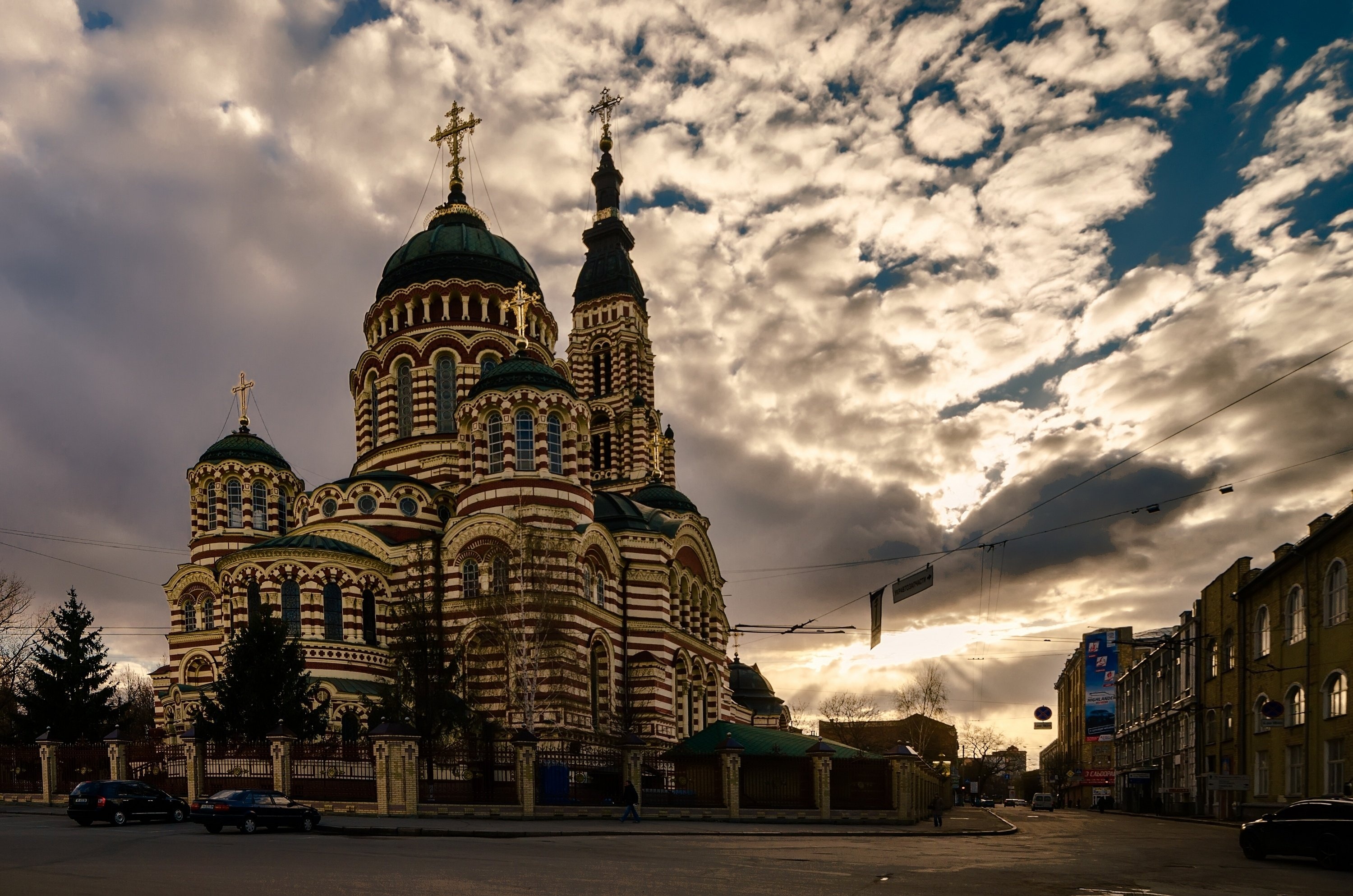 Annunciation Cathedral Kharkov Ukraine, Architectural beauty, Church building, Holy site, 3000x1990 HD Desktop