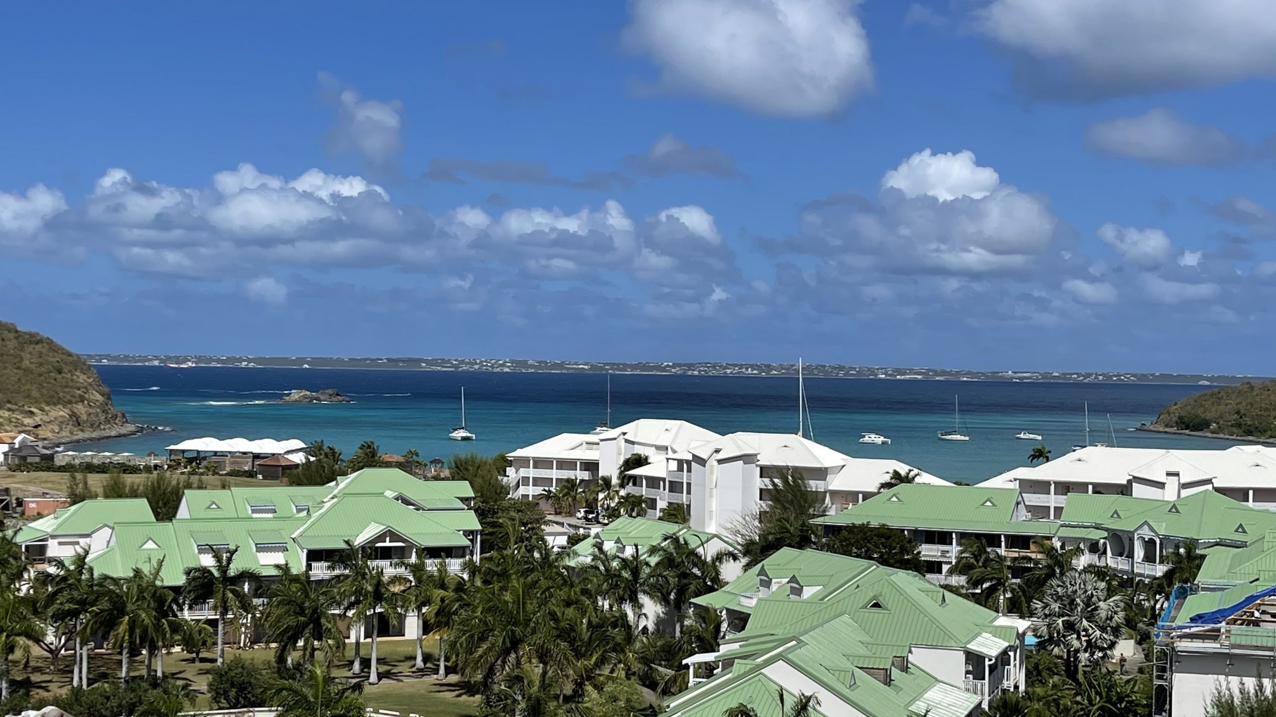 Saint Martin (France), Caribbean paradise, Tropical vibes, Exotic getaway, 2560x1440 HD Desktop