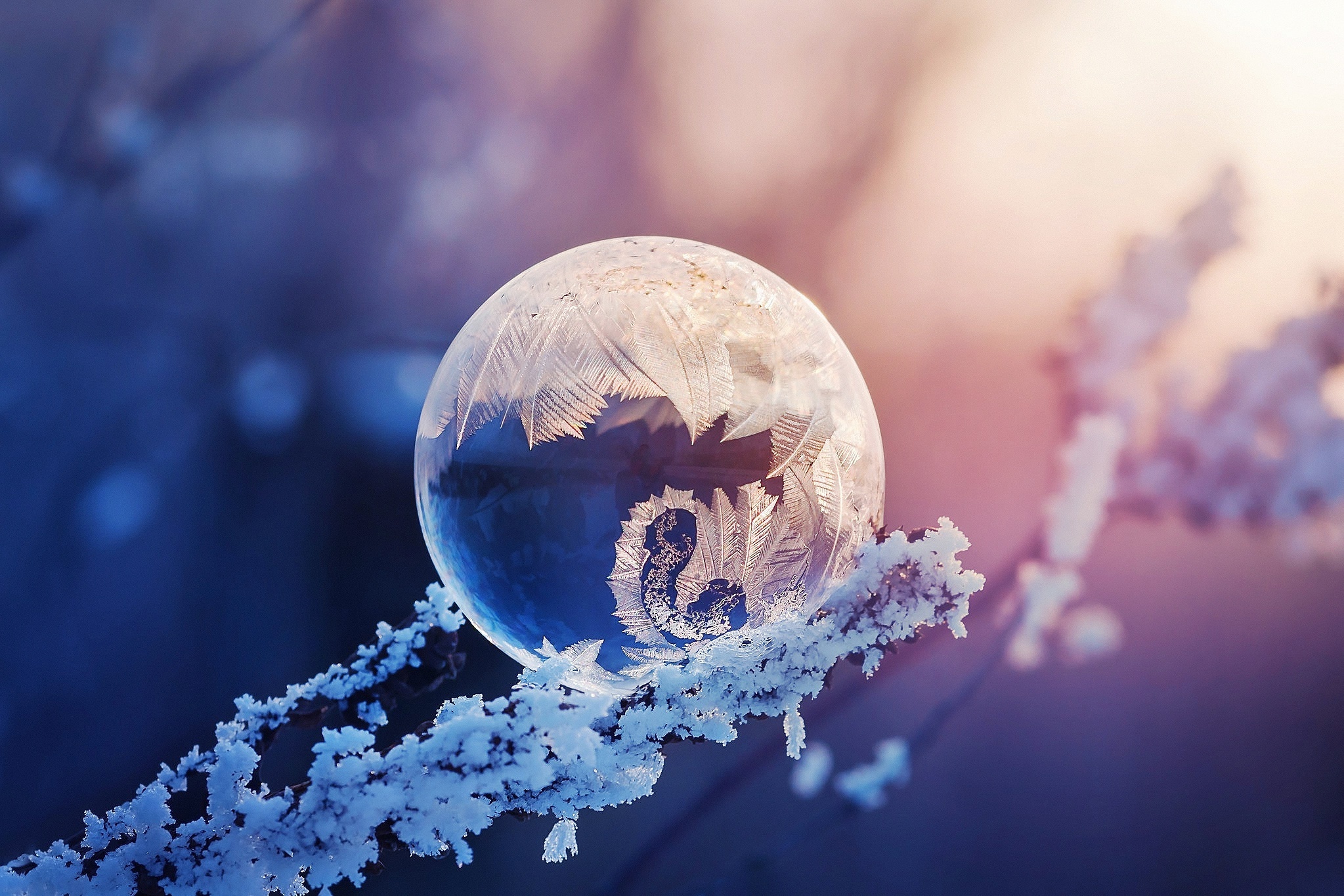 Frozen, Bubbles Wallpaper, 2050x1370 HD Desktop