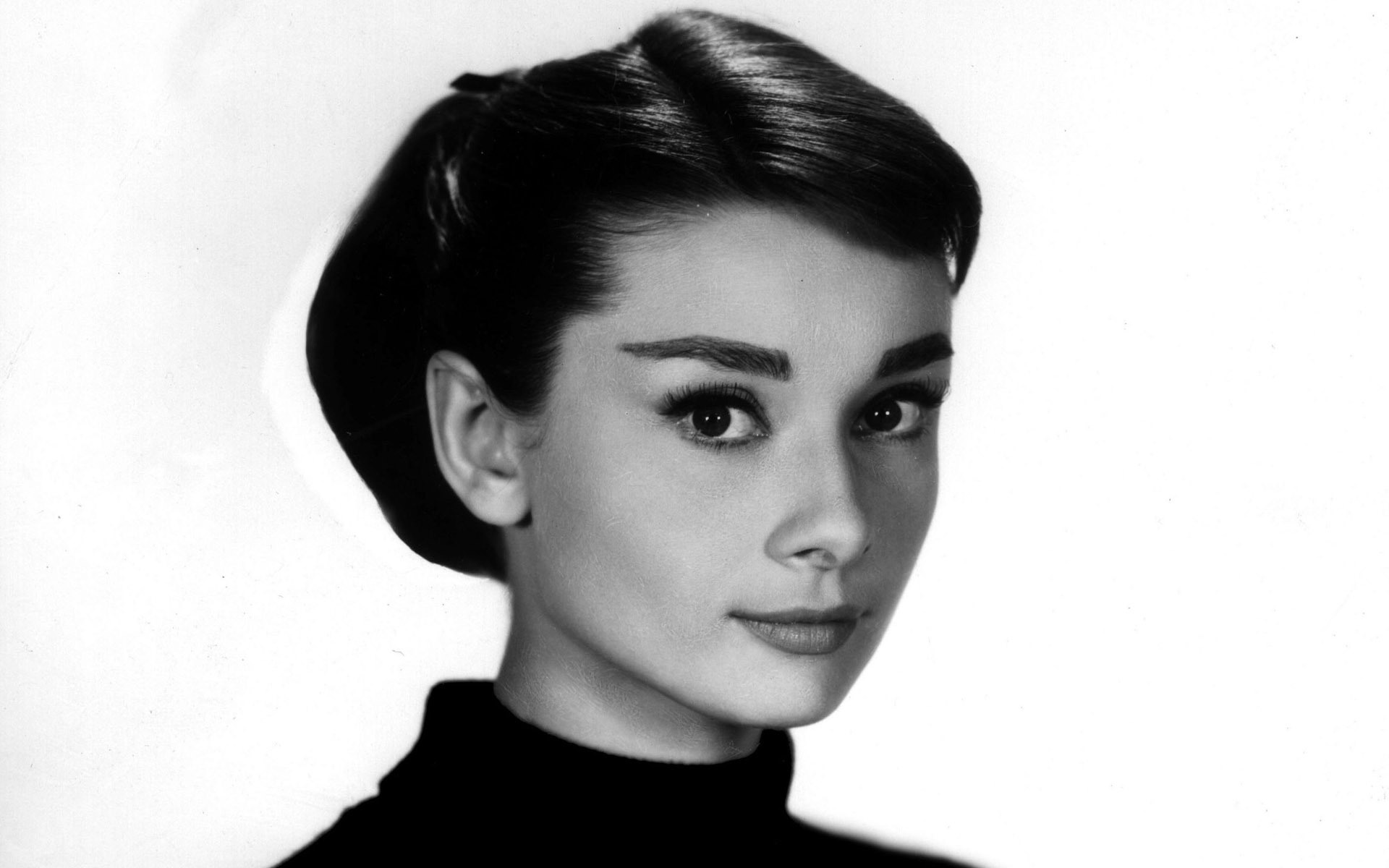 Audrey Hepburn wallpaper, Vintage and retro, Classic beauty, Desktop background, 1920x1200 HD Desktop