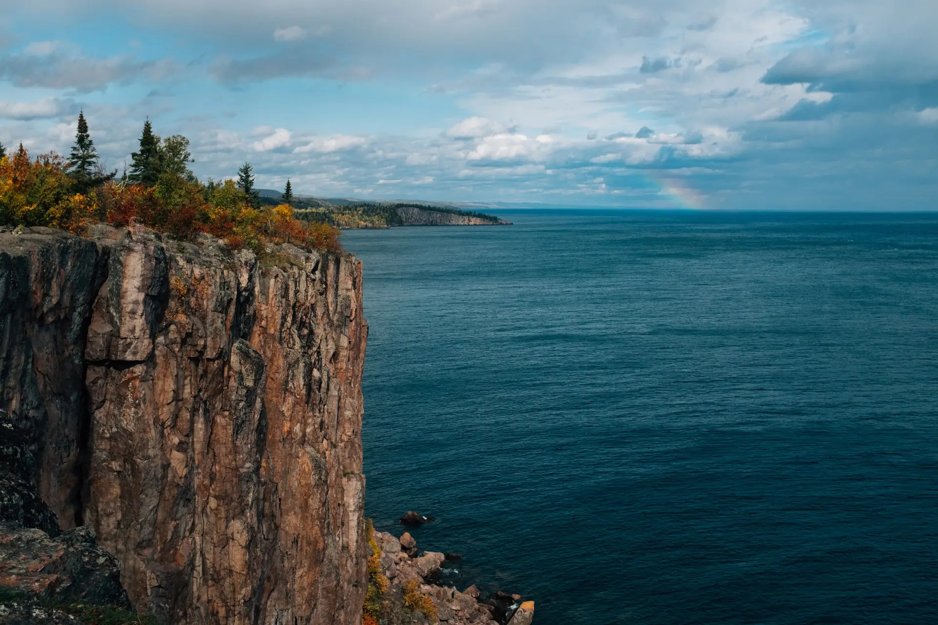 Lake Superior, Shipwrecks discovered, Insidehook, 1920x1280 HD Desktop