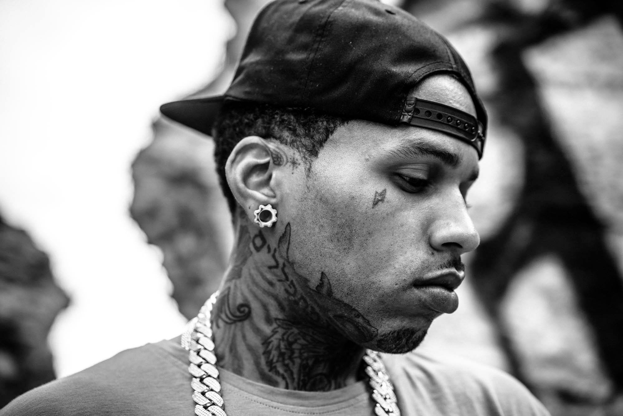 Kid Ink, Rapper, Gangsta tattoo, 2000x1340 HD Desktop