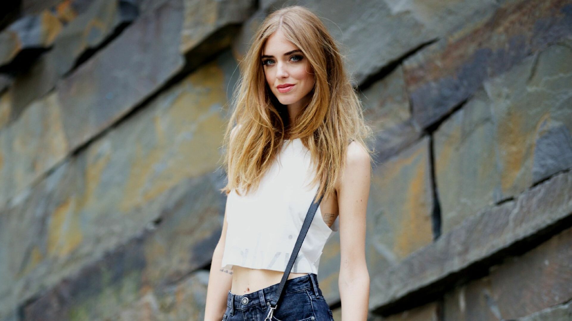 Chiara Ferragni, Fashion icon, High-definition wallpapers, Chic style, 1930x1080 HD Desktop