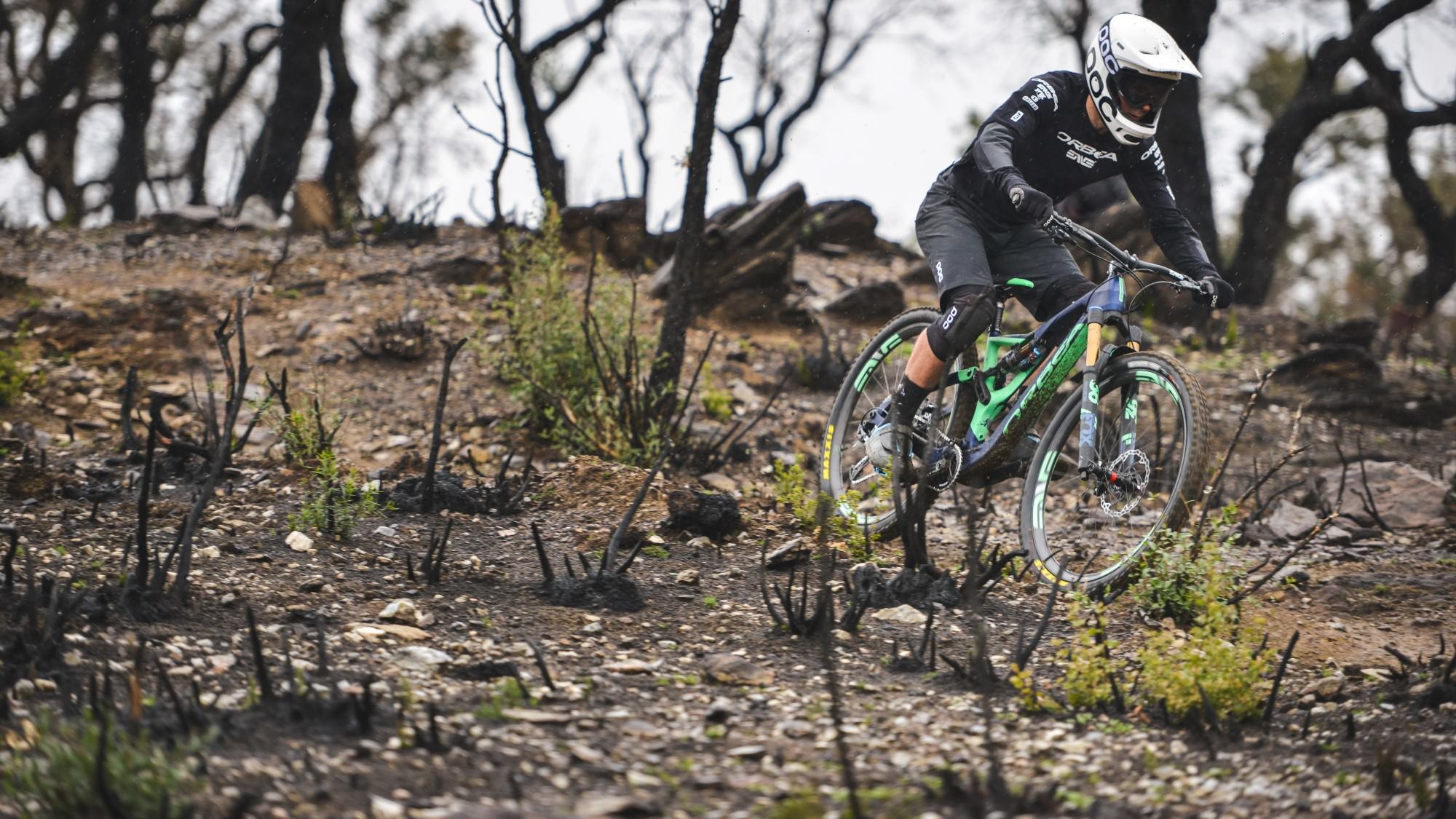 Orbea, Enduro mountain biking, Team training camp, Thrilling races, 2000x1130 HD Desktop