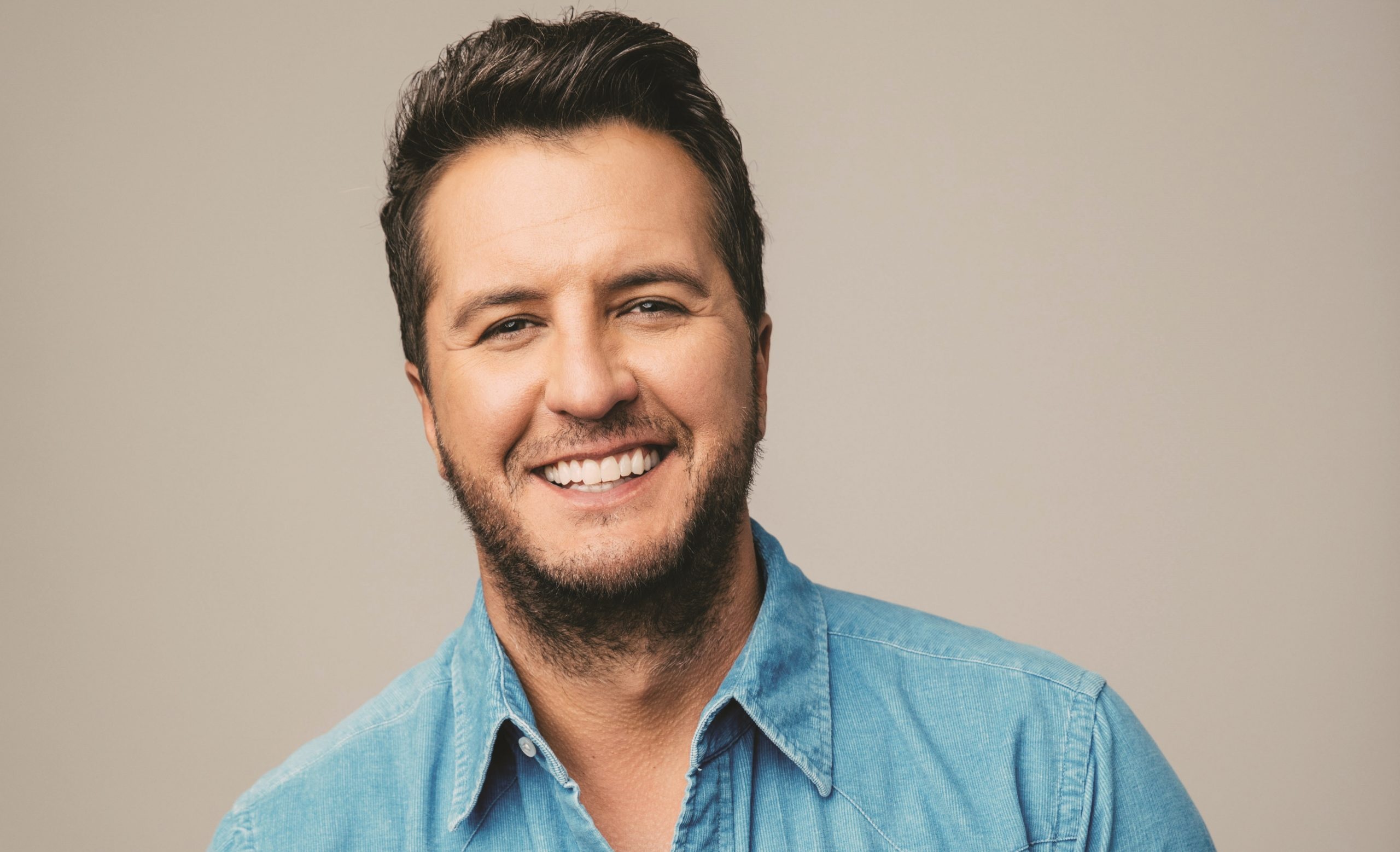 Luke Bryan Goes Fishing, Heartwarming Bill Dance video, 2560x1560 HD Desktop