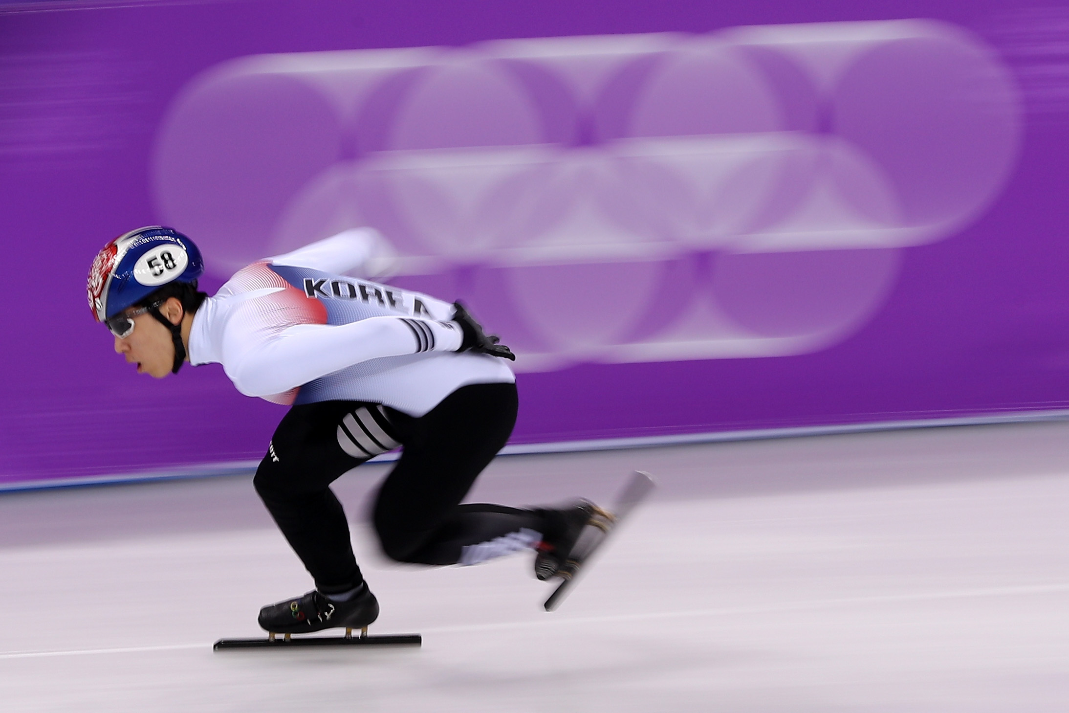 Last chance for Olympic medal, Short track speedskating, Washington Post coverage, Bitter defeat, 2190x1460 HD Desktop