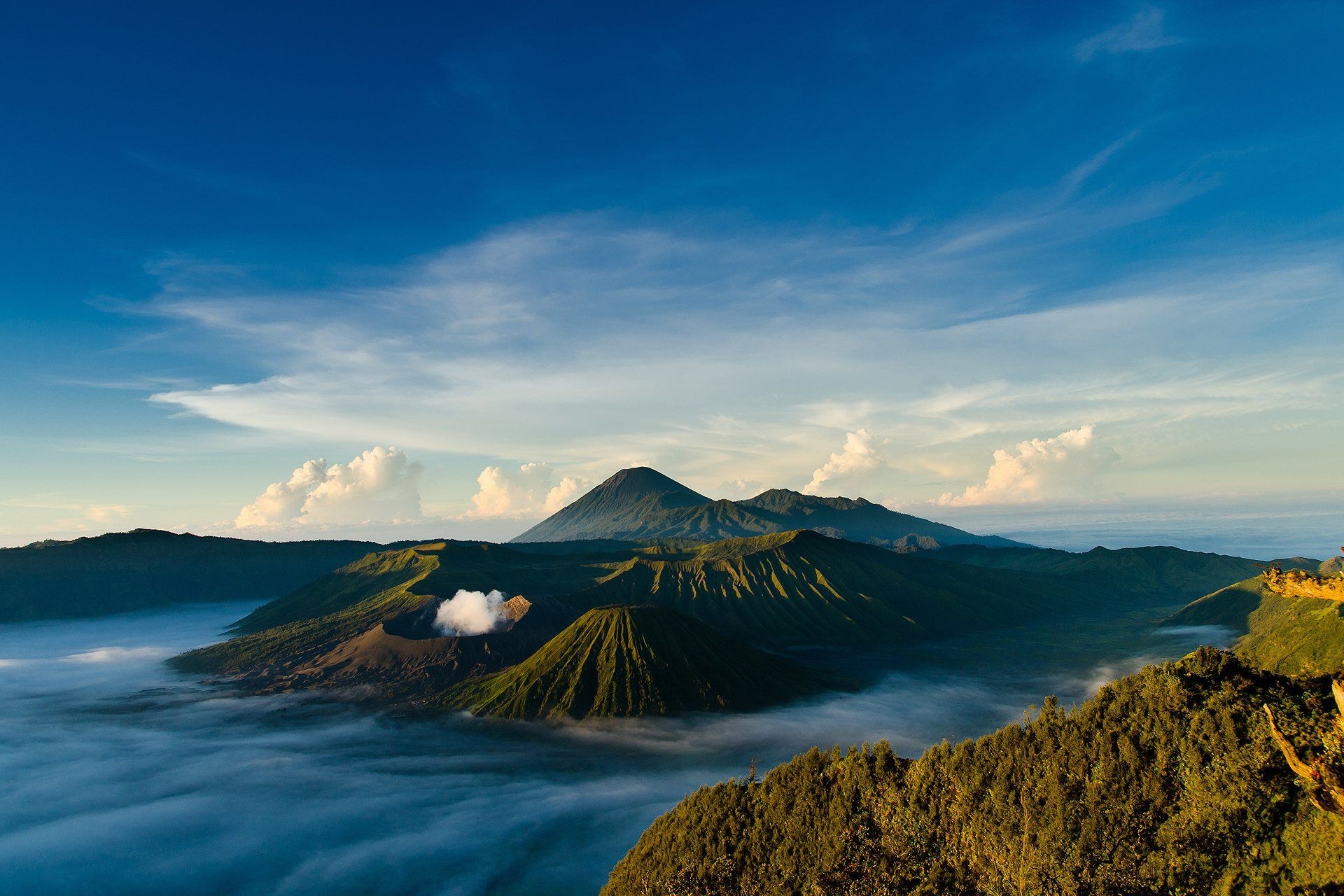 Indonesia's landscapes, Nature's diversity, Wallpaper collection, Visual retreat, 1920x1280 HD Desktop