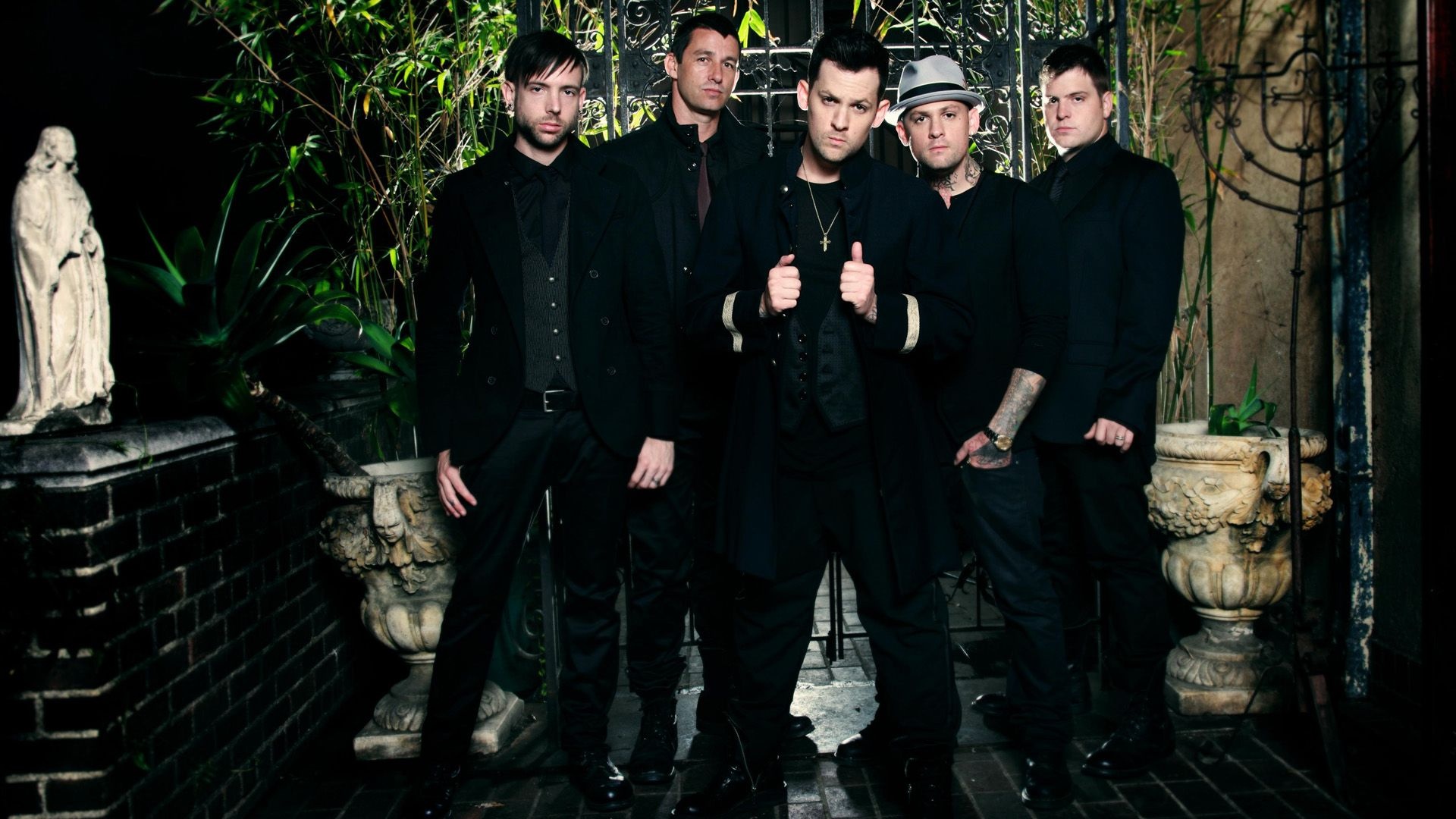 Good Charlotte, high-energy shows, passionate lyrics, rebellious spirit, 1920x1080 Full HD Desktop