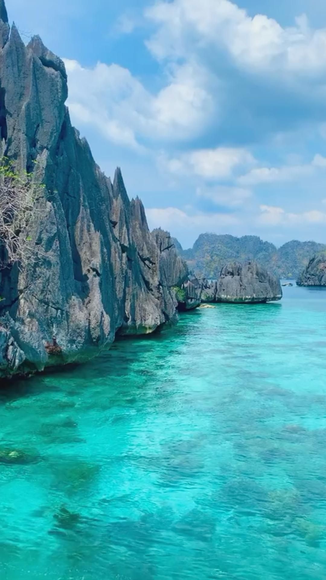 Scenic beauty, Coron Philippines, Immersive guide, 1080x1920 Full HD Phone