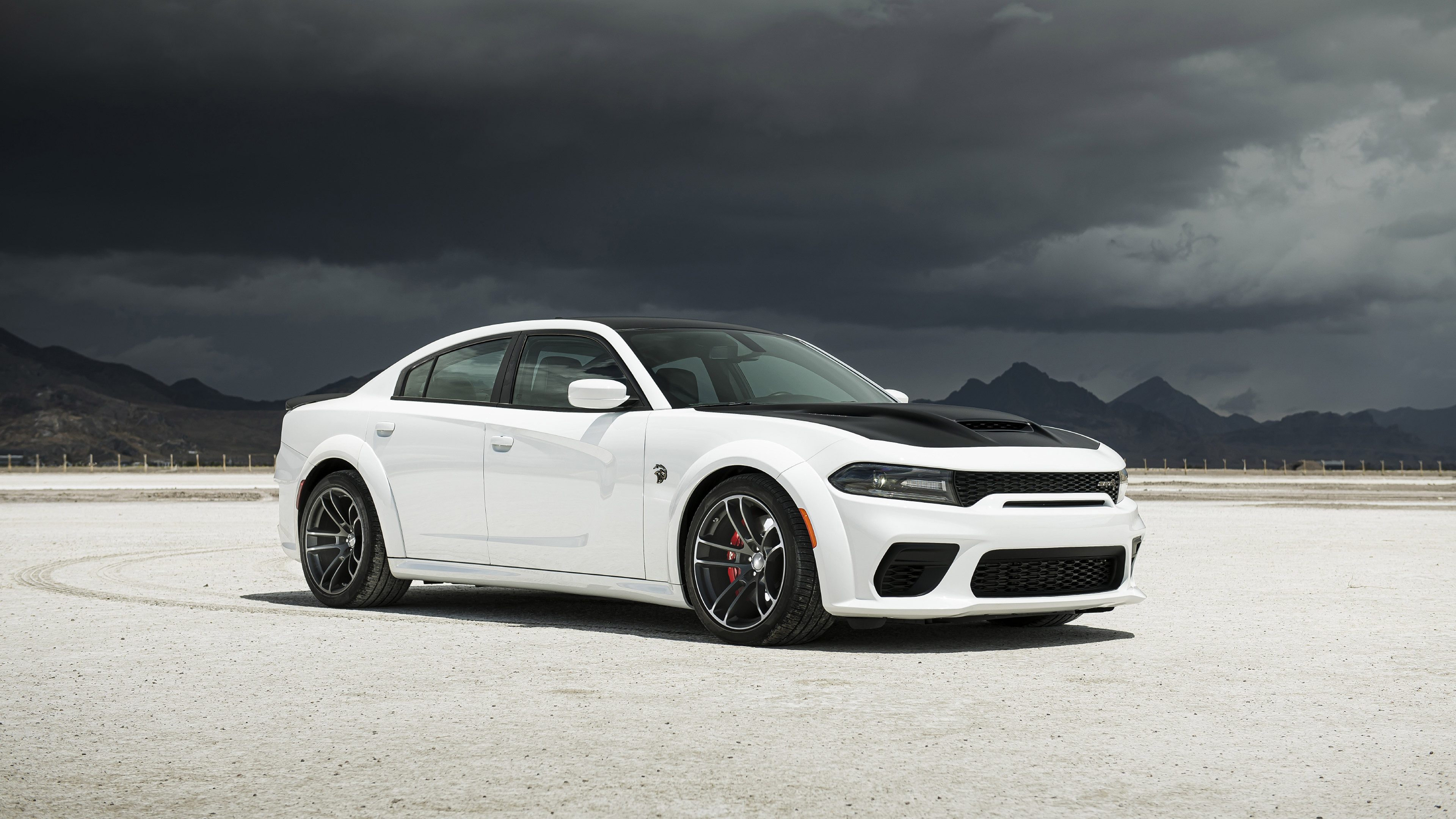 Hellcat Redeye Side View, Dodge Charger Wallpaper, 3840x2160 4K Desktop