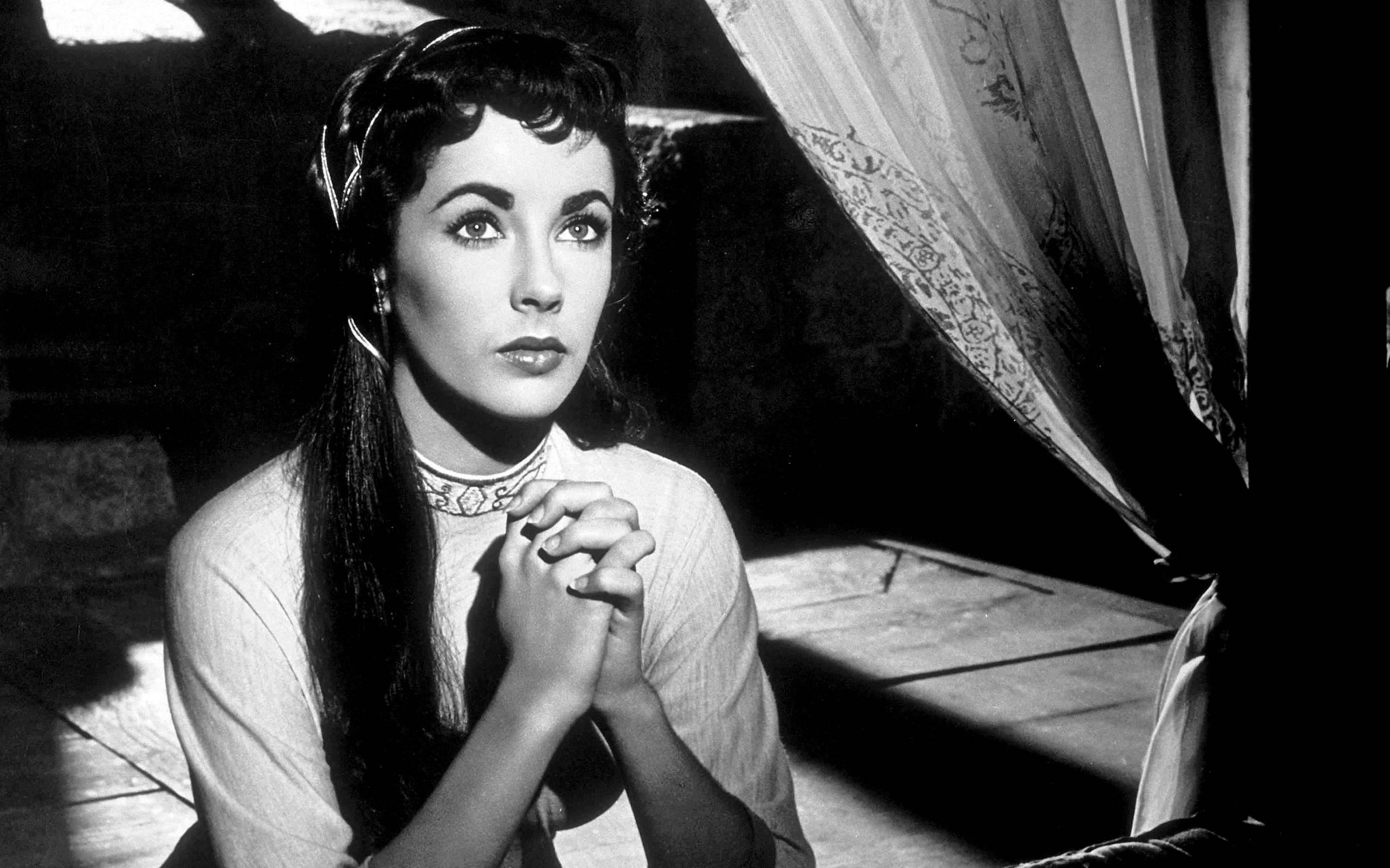 Ivanhoe, Elizabeth Taylor Wallpaper, 2880x1800 HD Desktop