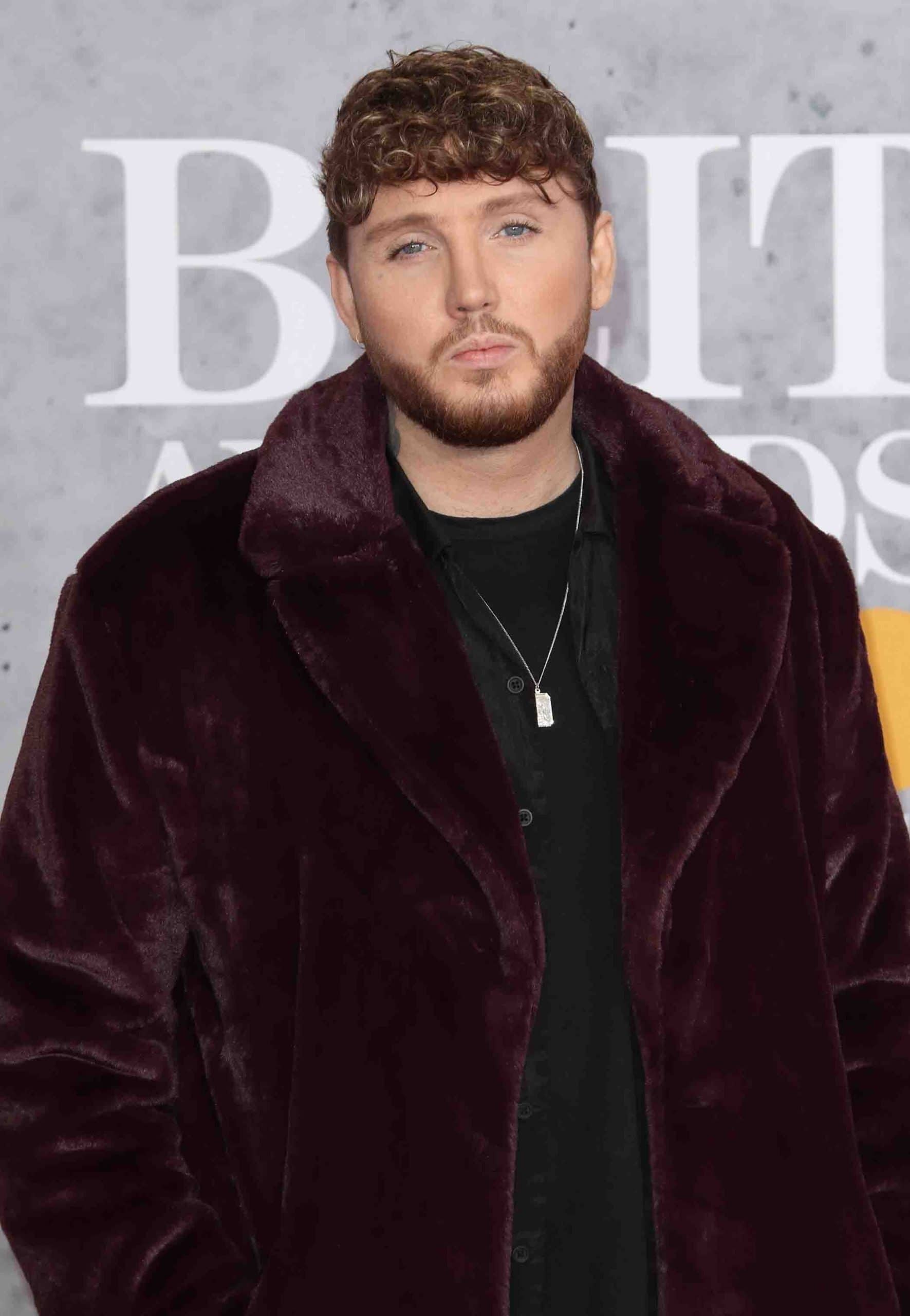 James Arthur, Bedauern, Etwas, Hat, 1780x2560 HD Phone