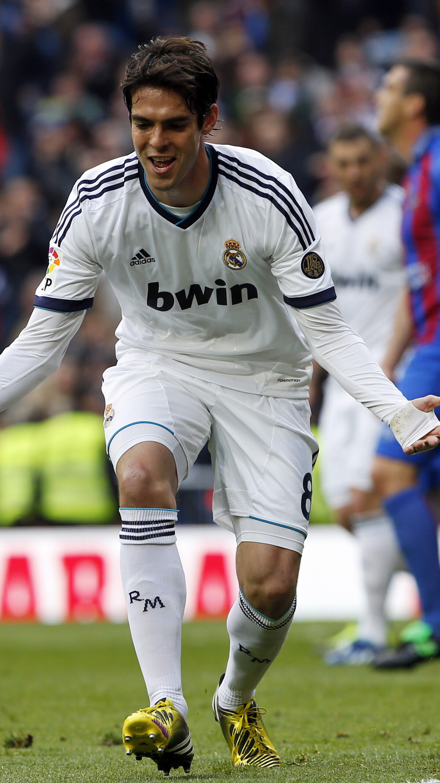 Kaka, Real Madrid HD wallpaper, Mobile u0026 Tablet, 1440x2560 HD Phone