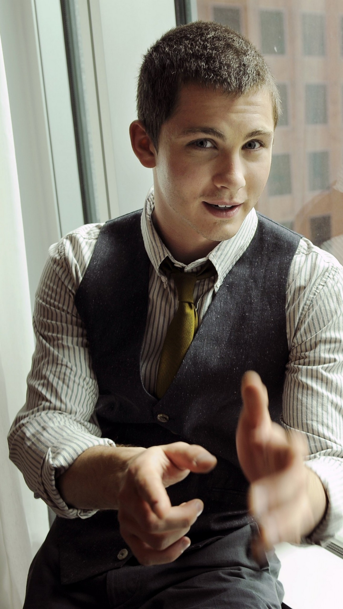 Logan Lerman, Movies, Most Popular Celebs, Noah, 1440x2560 HD Phone