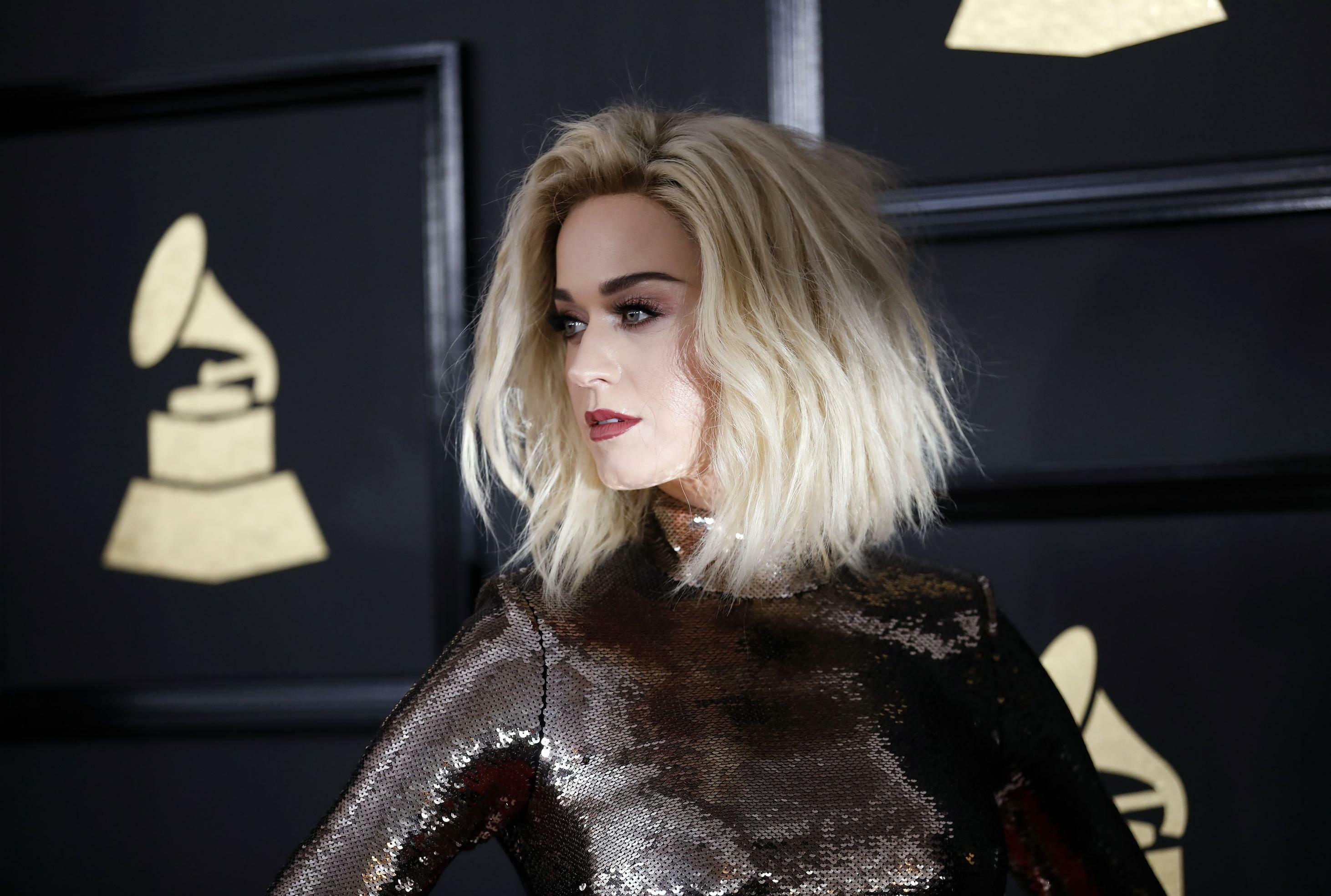 Grammys 2017, Katy Perry Wallpaper, 2930x1970 HD Desktop