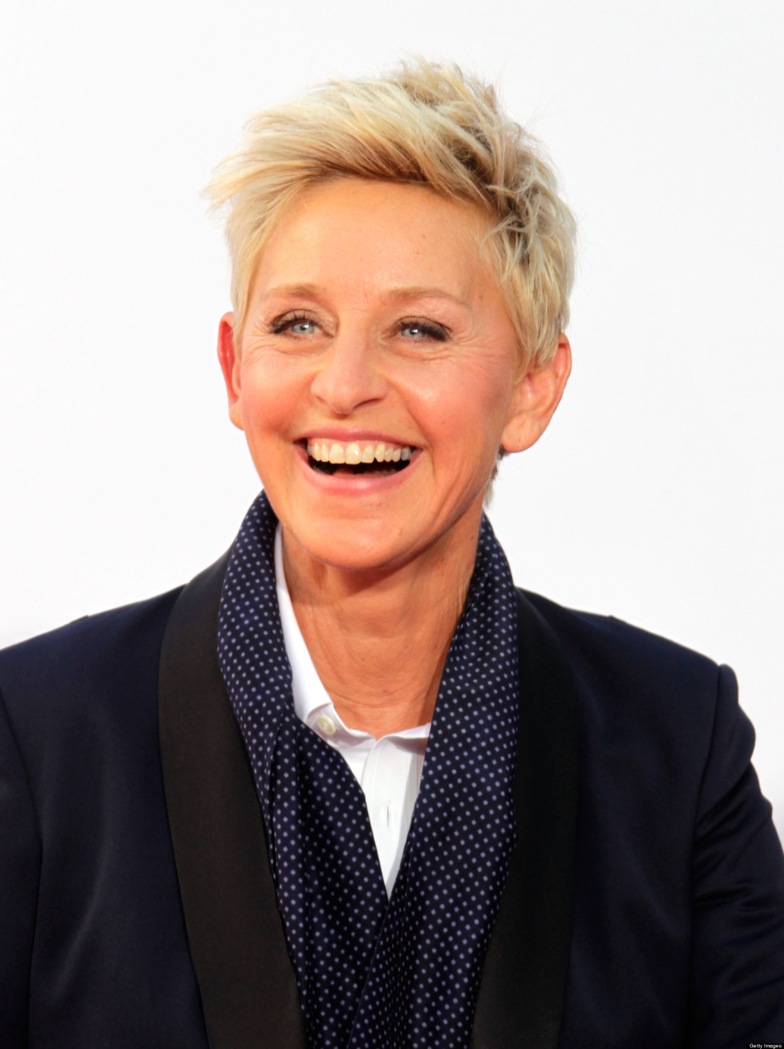 Ellen DeGeneres, SF wallpaper, 1540x2060 HD Phone