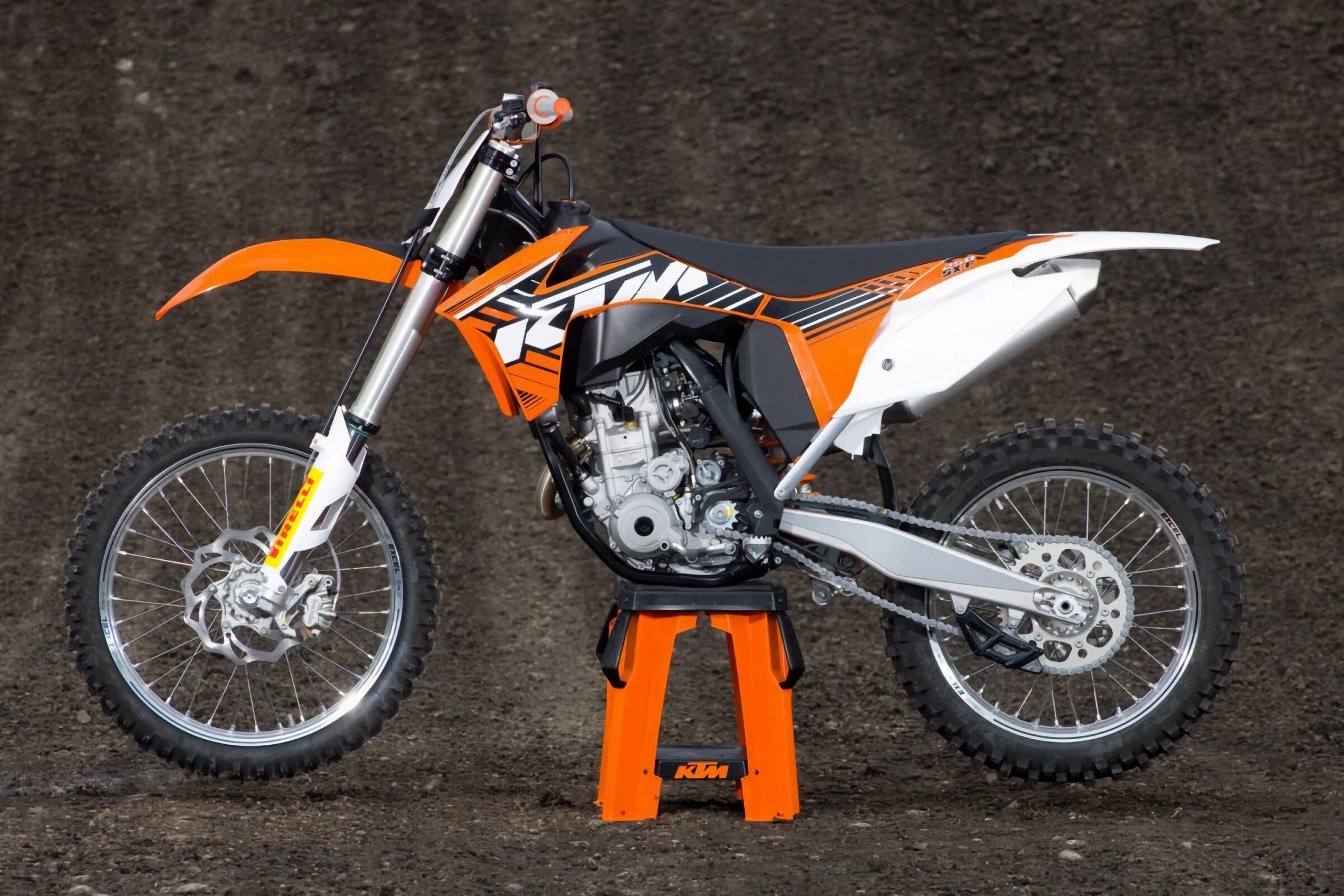 SX-F Edition, KTM 250 SX Wallpaper, 2400x1600 HD Desktop