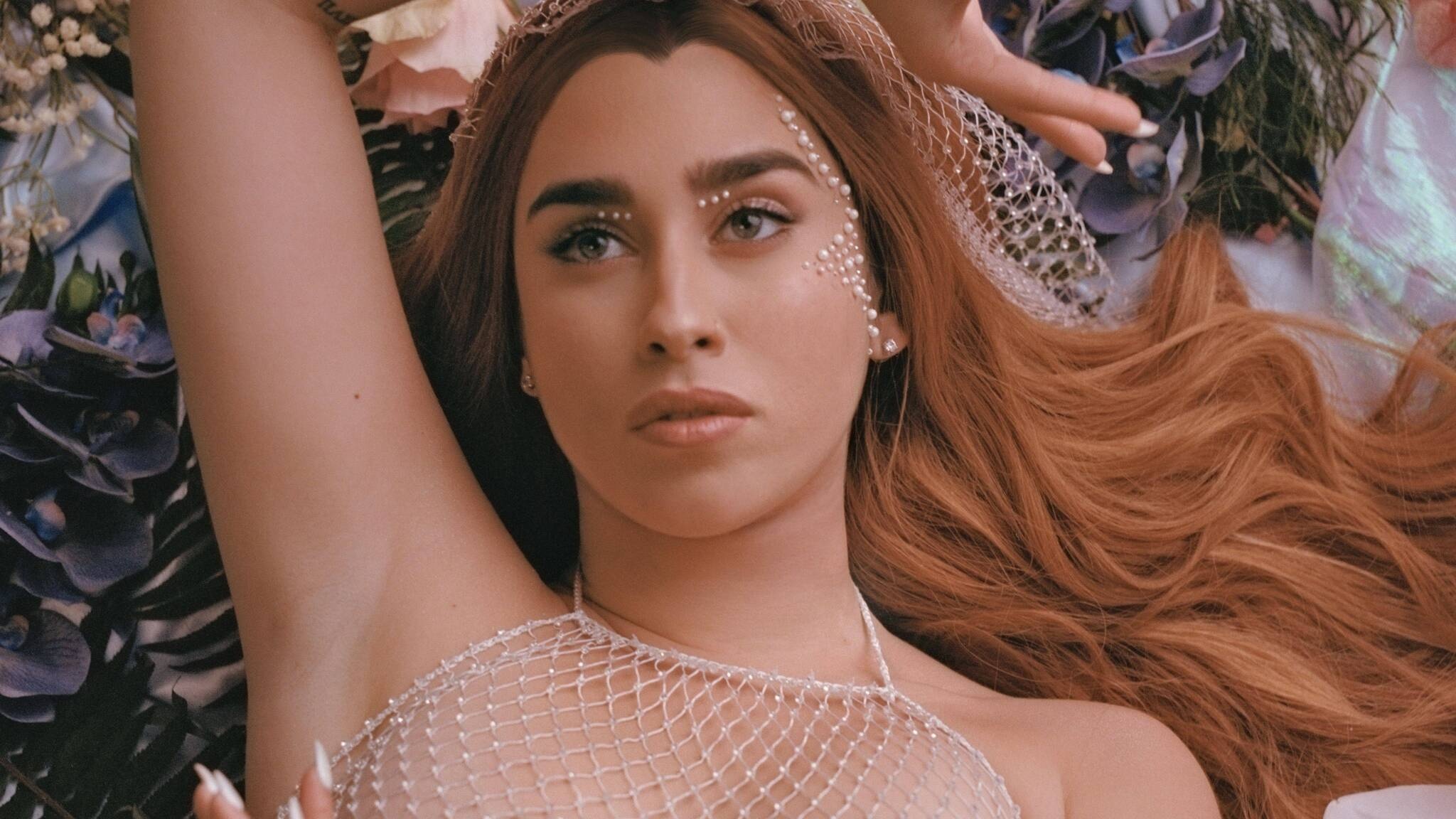 Musician, Lauren Jauregui, Wallpapers, Sarah Simpson, 2050x1160 HD Desktop