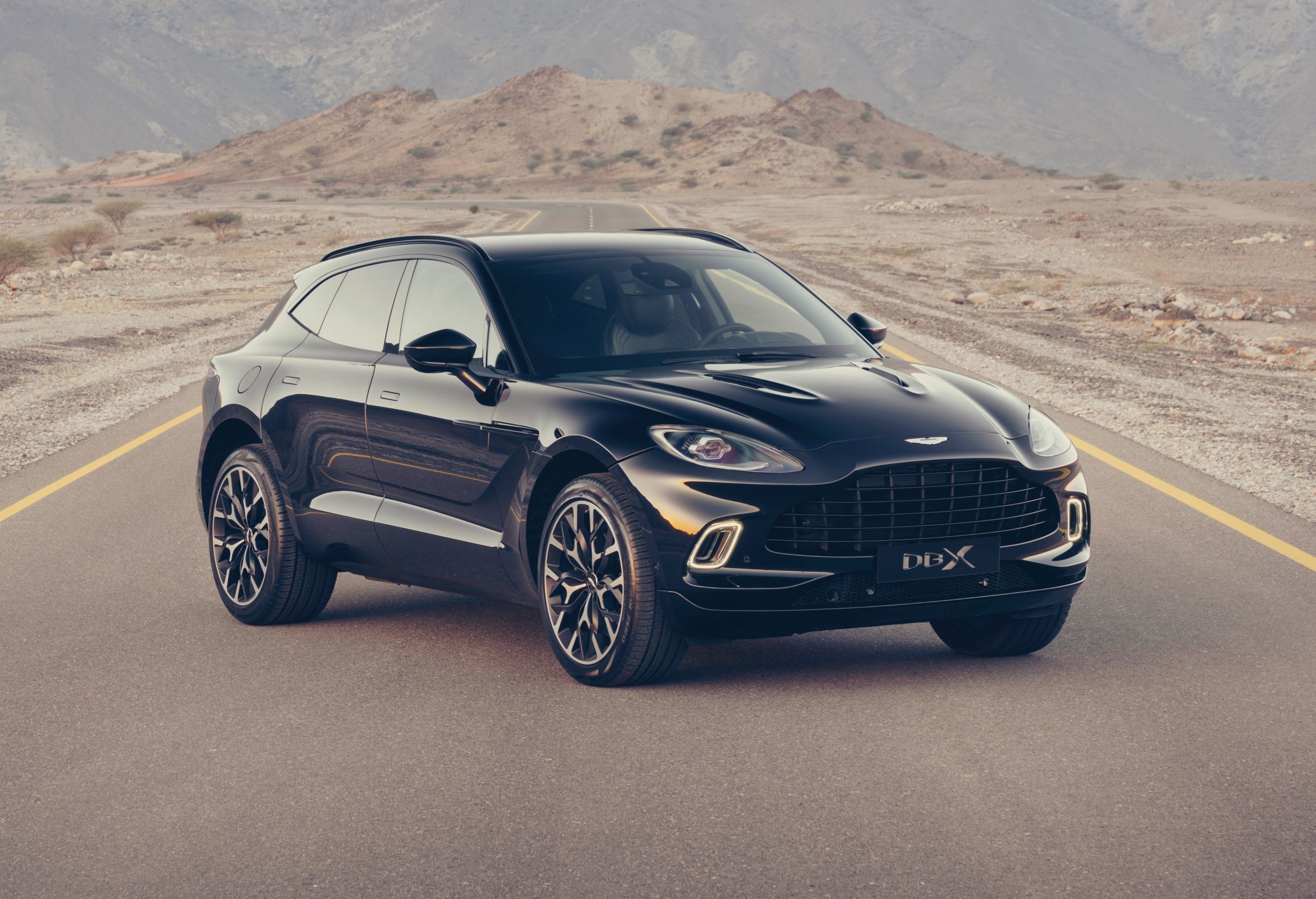 Aston Martin DBX, James Bond-worthy, Luxury SUV, 2420x1660 HD Desktop