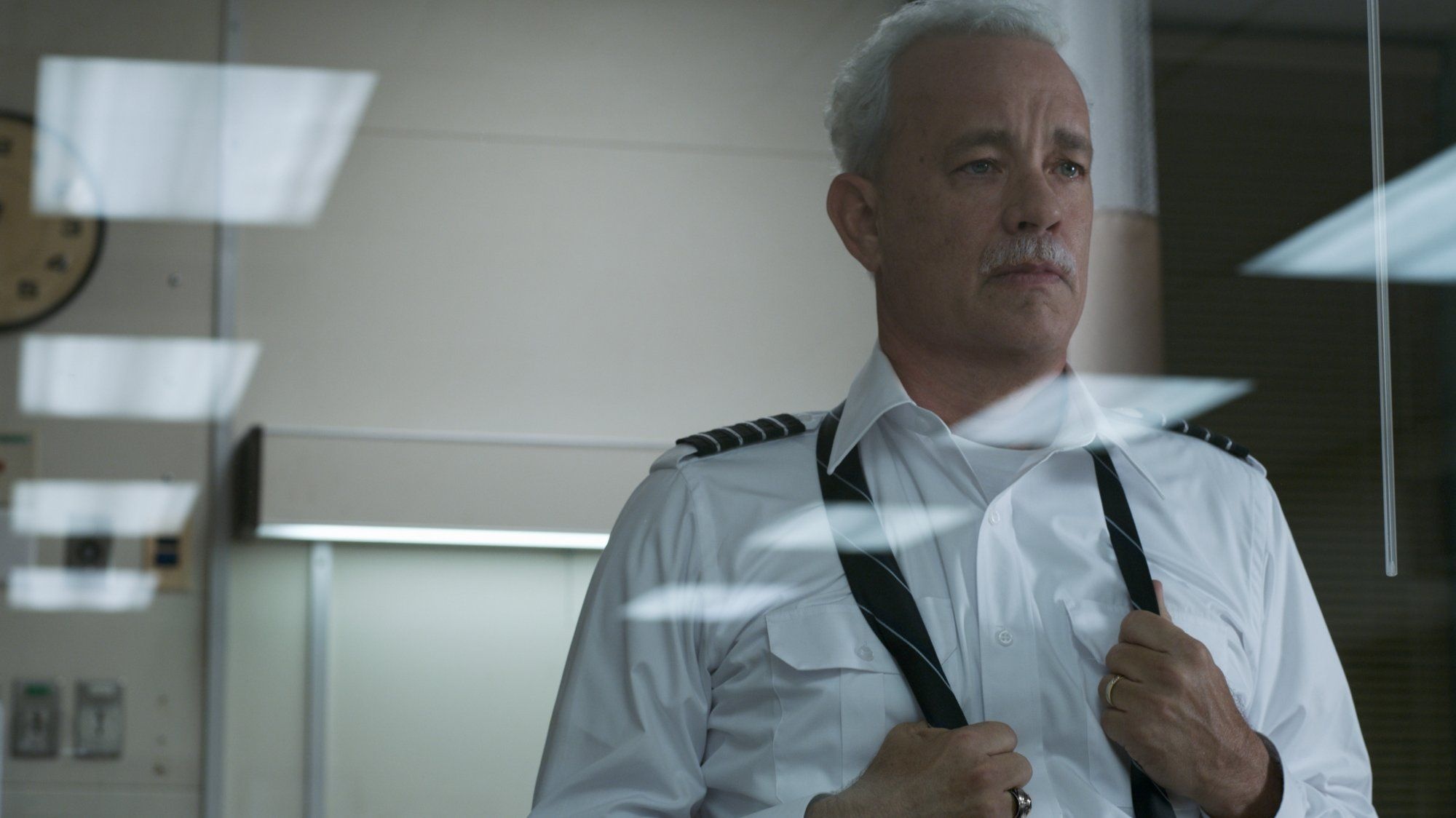 Sully movie, Buy on Microsoft Store, 2000x1130 HD Desktop