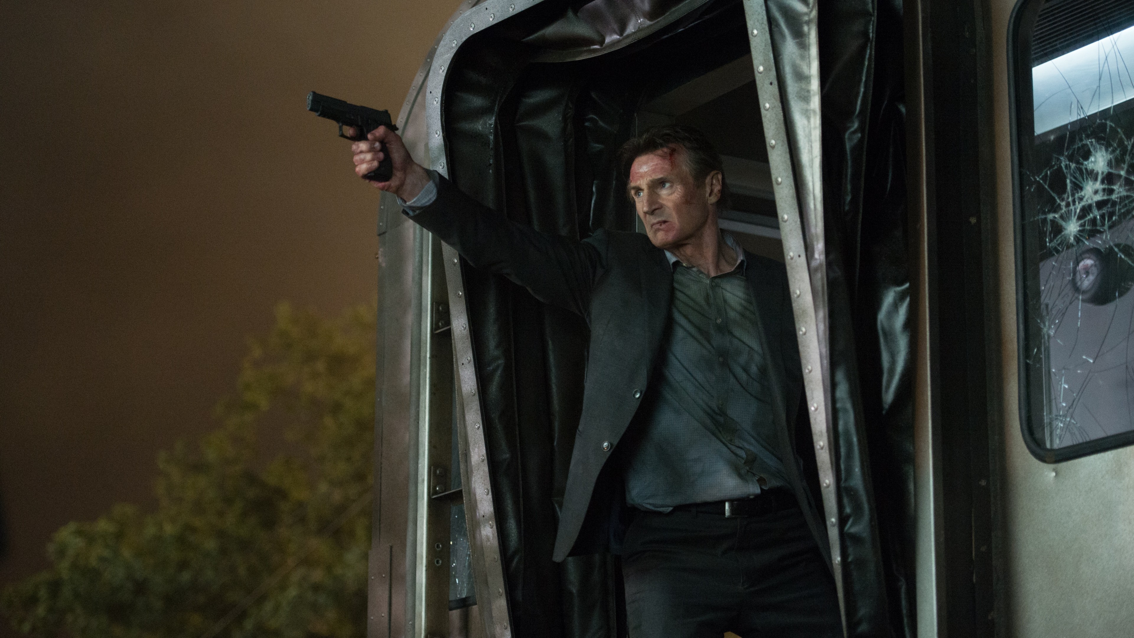 Liam Neeson, The Commuter movie, 4K resolution, 3840x2160 4K Desktop