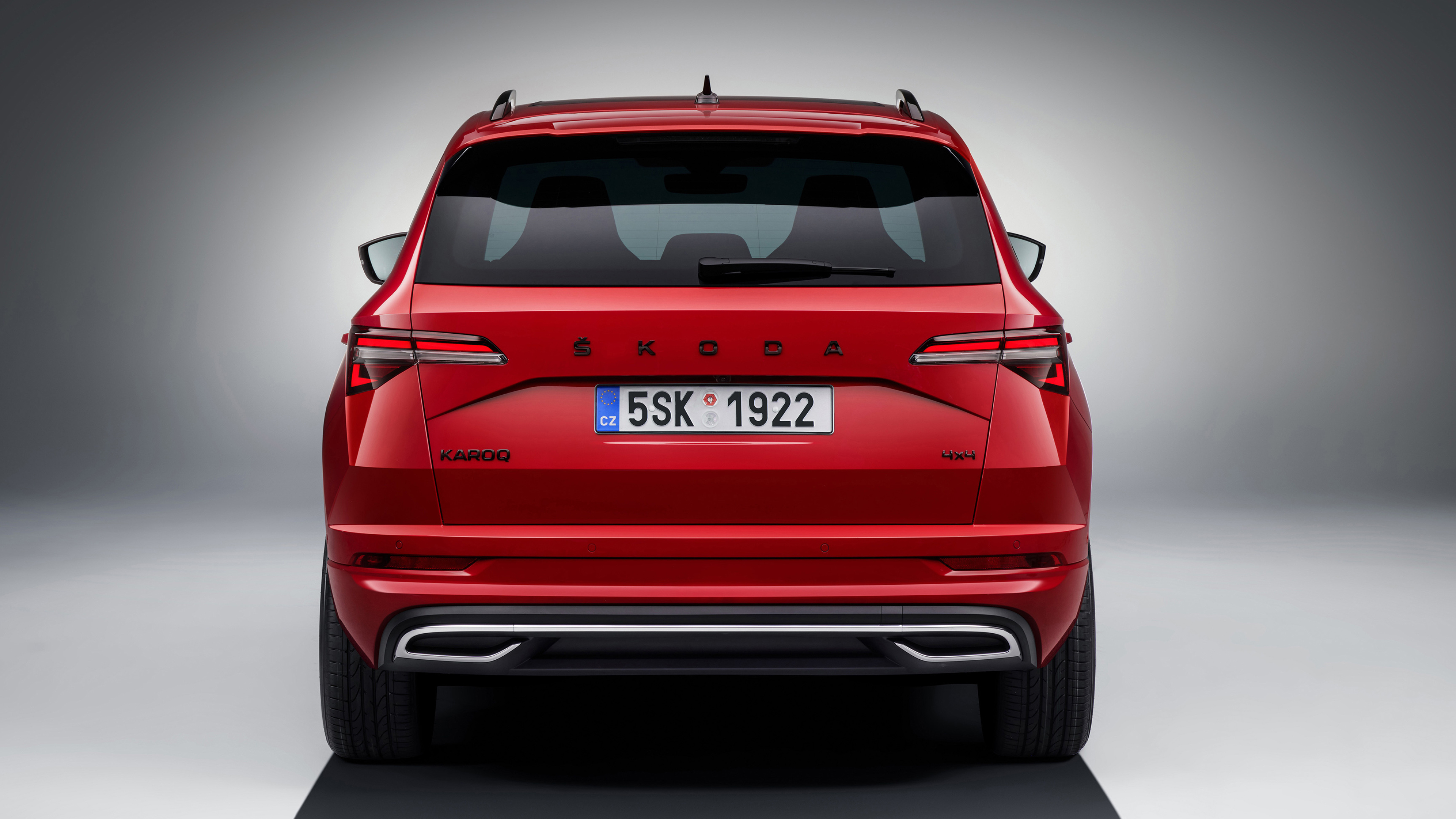 Skoda Karoq 4x4 sportline, Athletic and versatile, Luxury interior, Exceptional driving dynamics, 3840x2160 4K Desktop