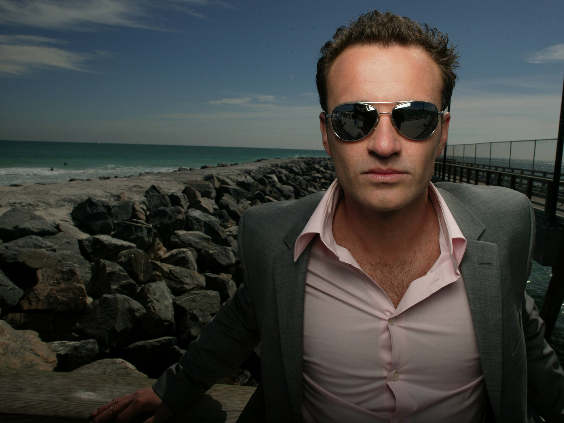 Julian McMahon, HD wallpaper, Background image, Portrait, 1920x1440 HD Desktop