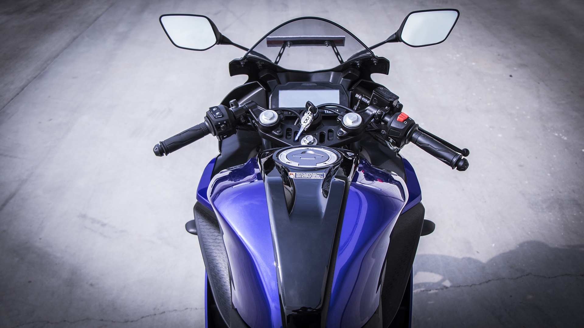 Yamaha YZF-R15 (Auto), Aggressive styling, High-performance engine, Uncompromising performance, 1920x1080 Full HD Desktop