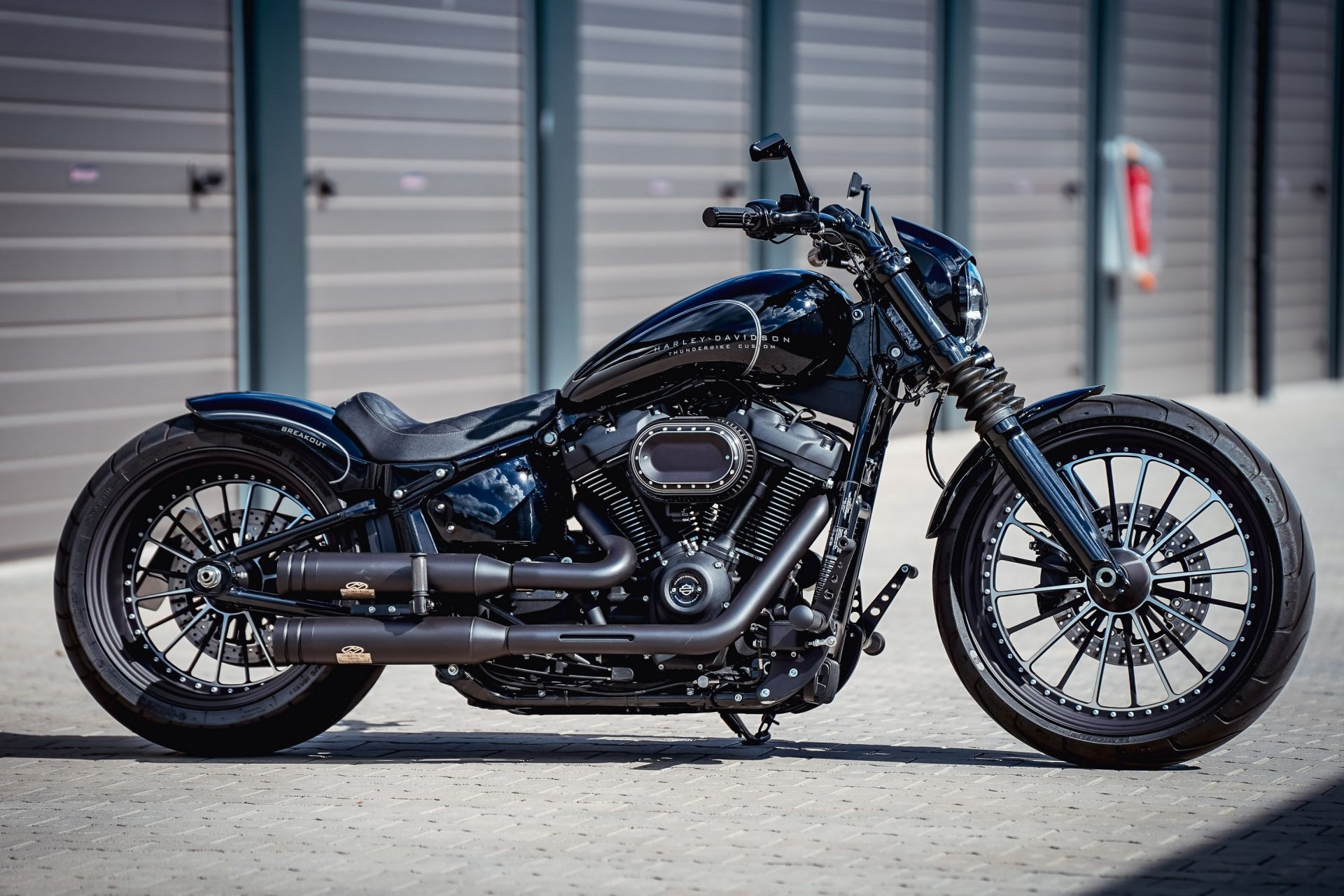 Thunderbike Custom, Harley-Davidson Breakout 114 Wallpaper, 1920x1280 HD Desktop