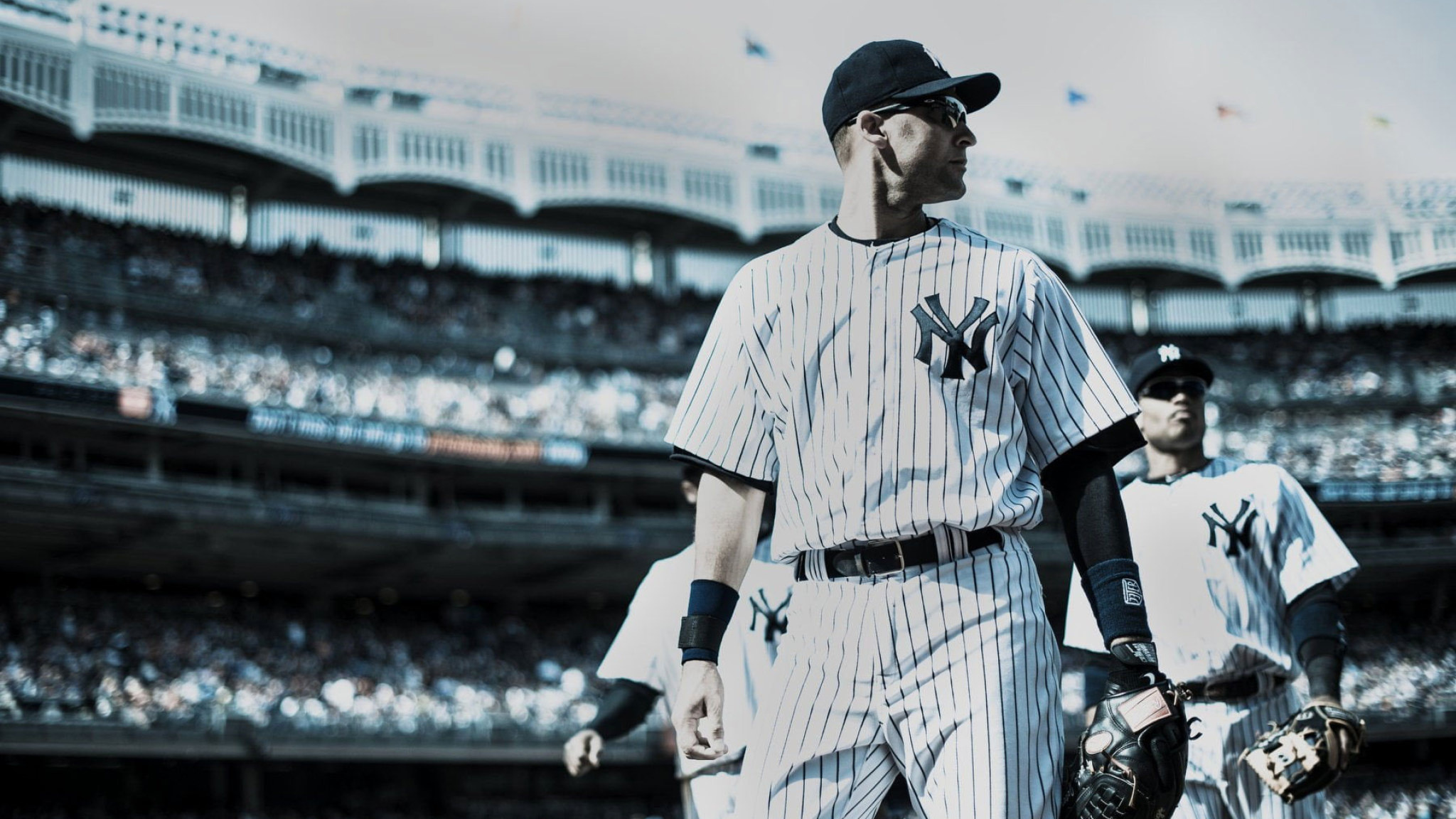 New York Yankees, Baseball wallpaper, Derek Jeter tribute, MLB action, 2050x1160 HD Desktop