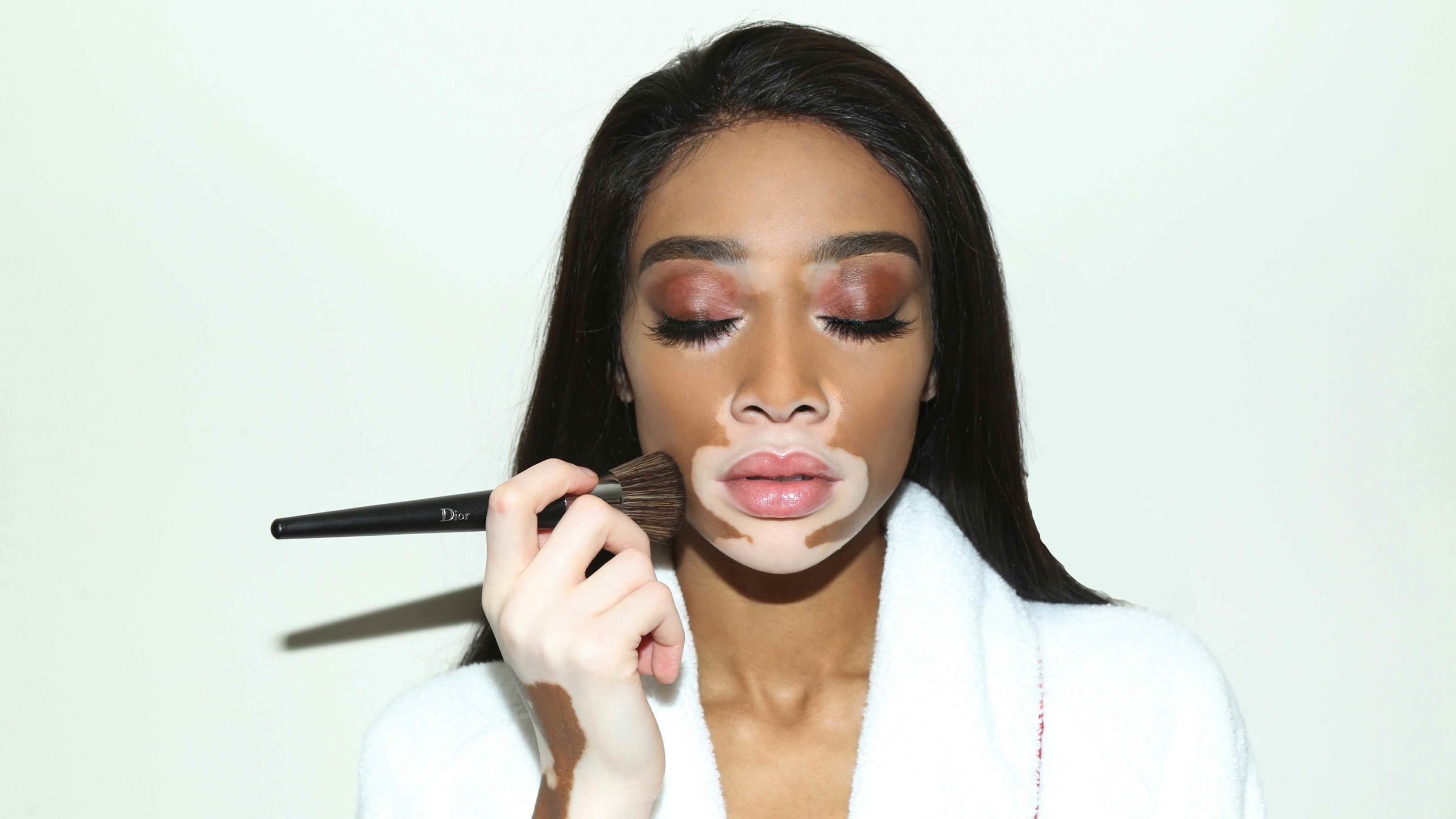 Winnie Harlow, Kim Kardashian, KKW Beauty, Harpers Bazaar Arabia, 2560x1440 HD Desktop