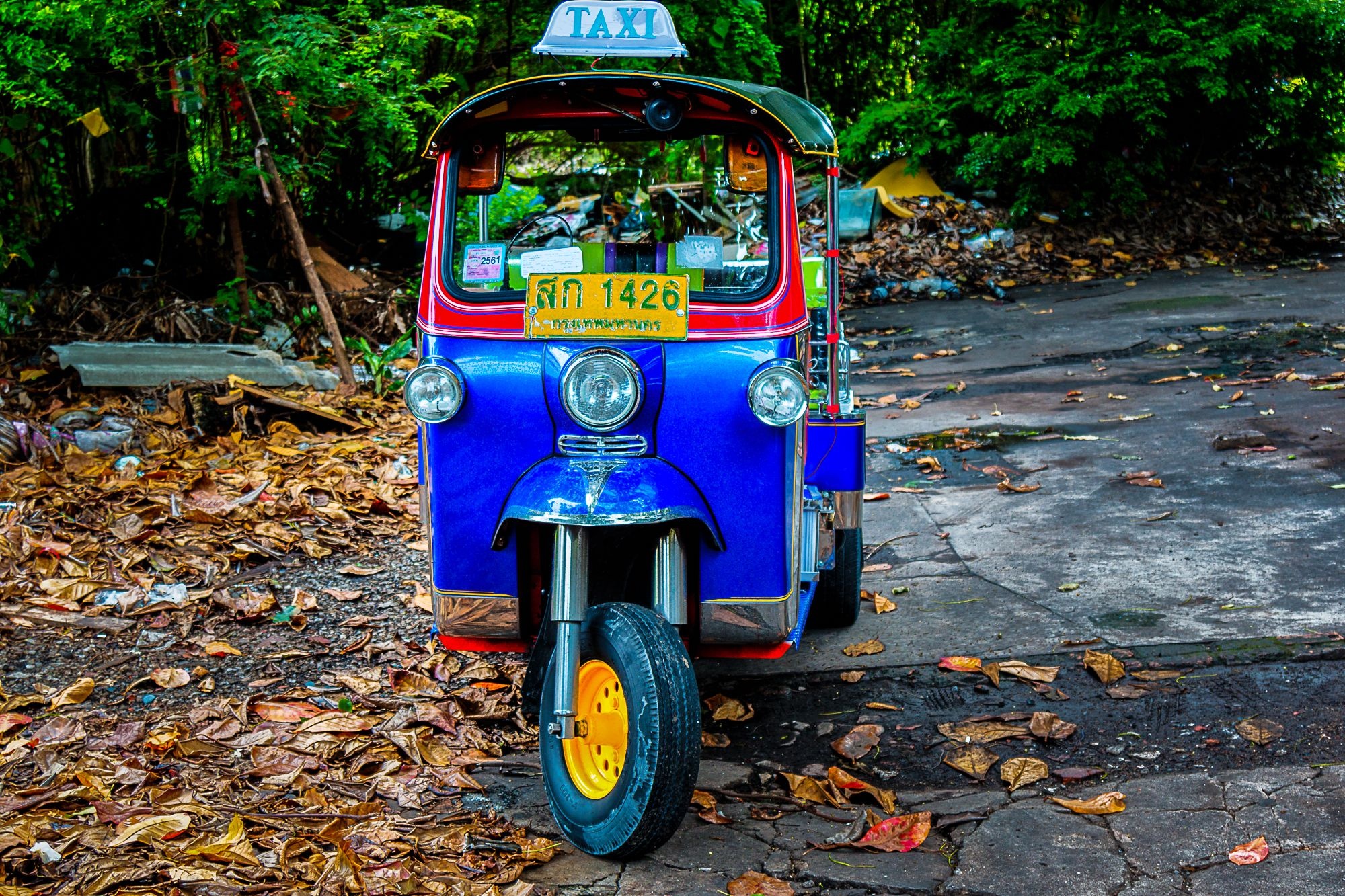 Bangkok's Taxi, Tuk Tuk Car Wallpaper, 2000x1340 HD Desktop