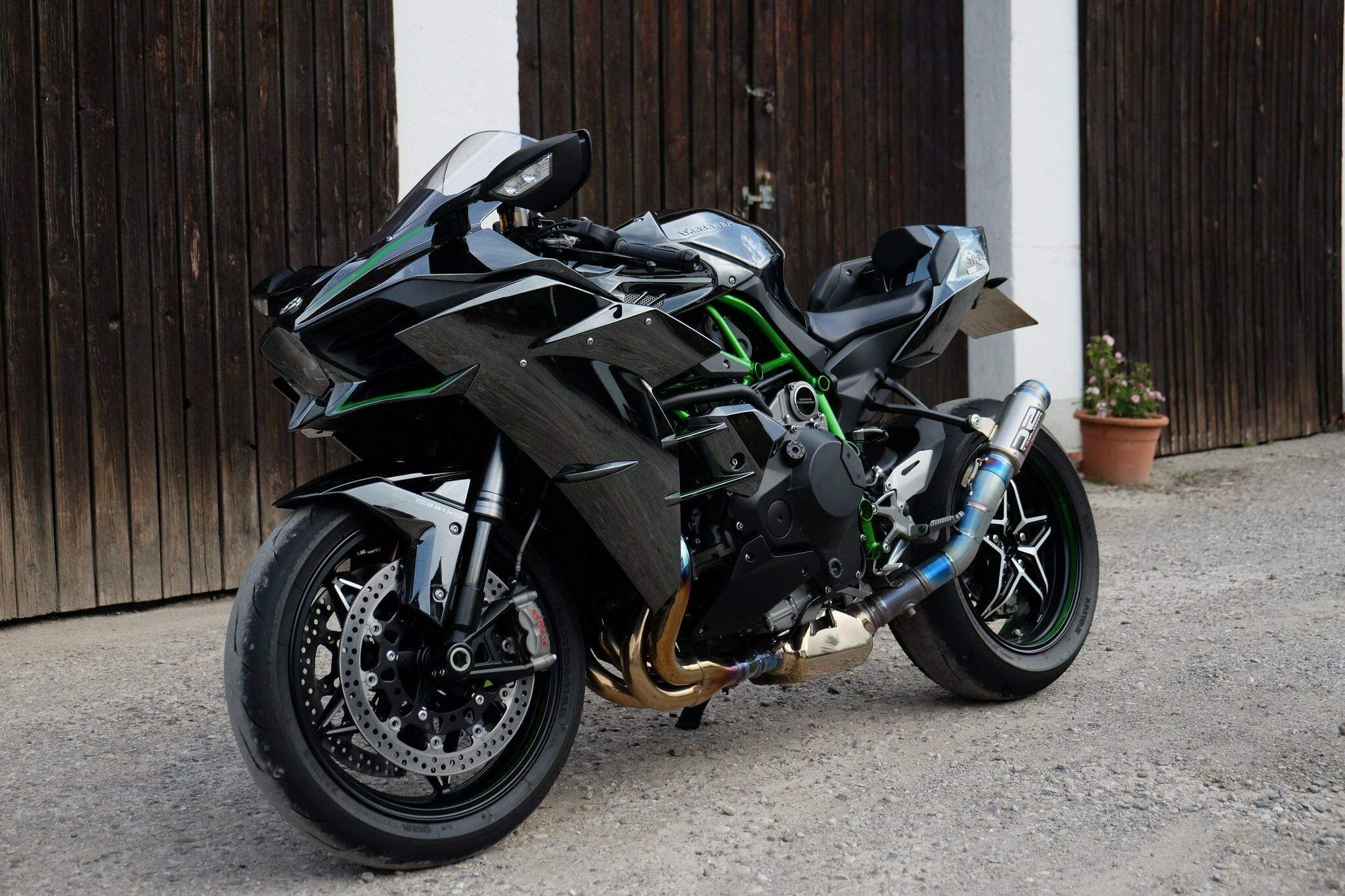 Ninja H2, Kawasaki Wallpaper, 2050x1370 HD Desktop