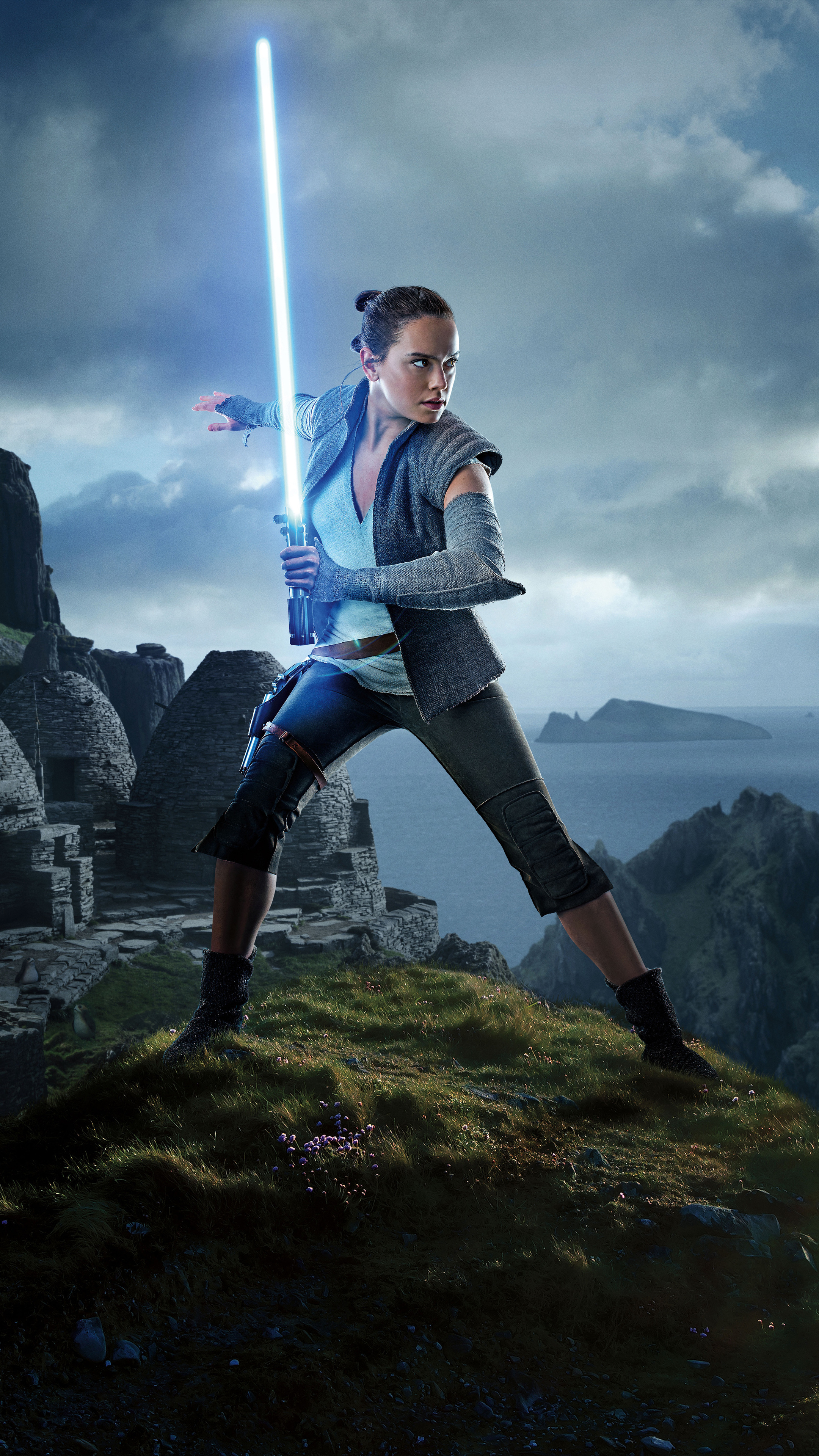 Rey in Star Wars The Last Jedi, Sony Xperia wallpapers, 2160x3840 4K Phone